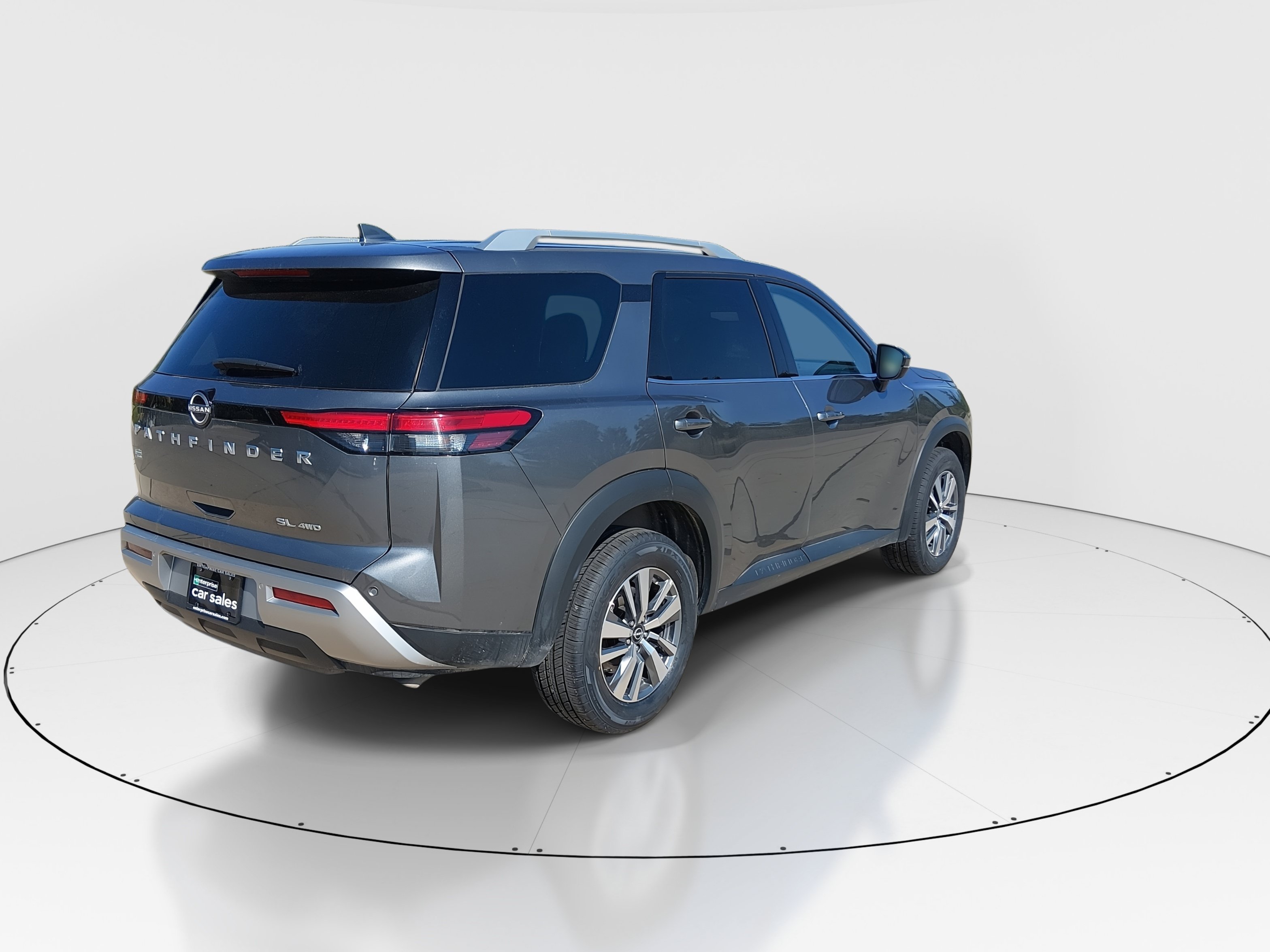 2025 Nissan Pathfinder SL - Photo 7