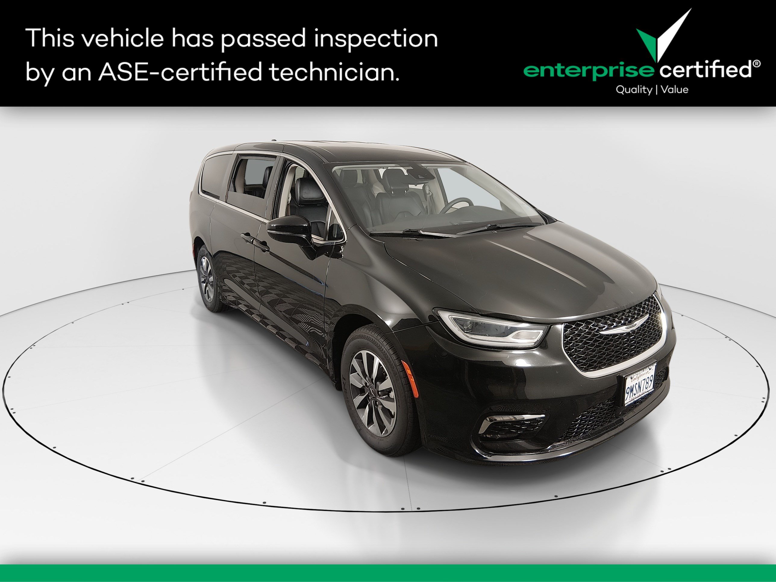 2024 Chrysler Pacifica PHEV Select