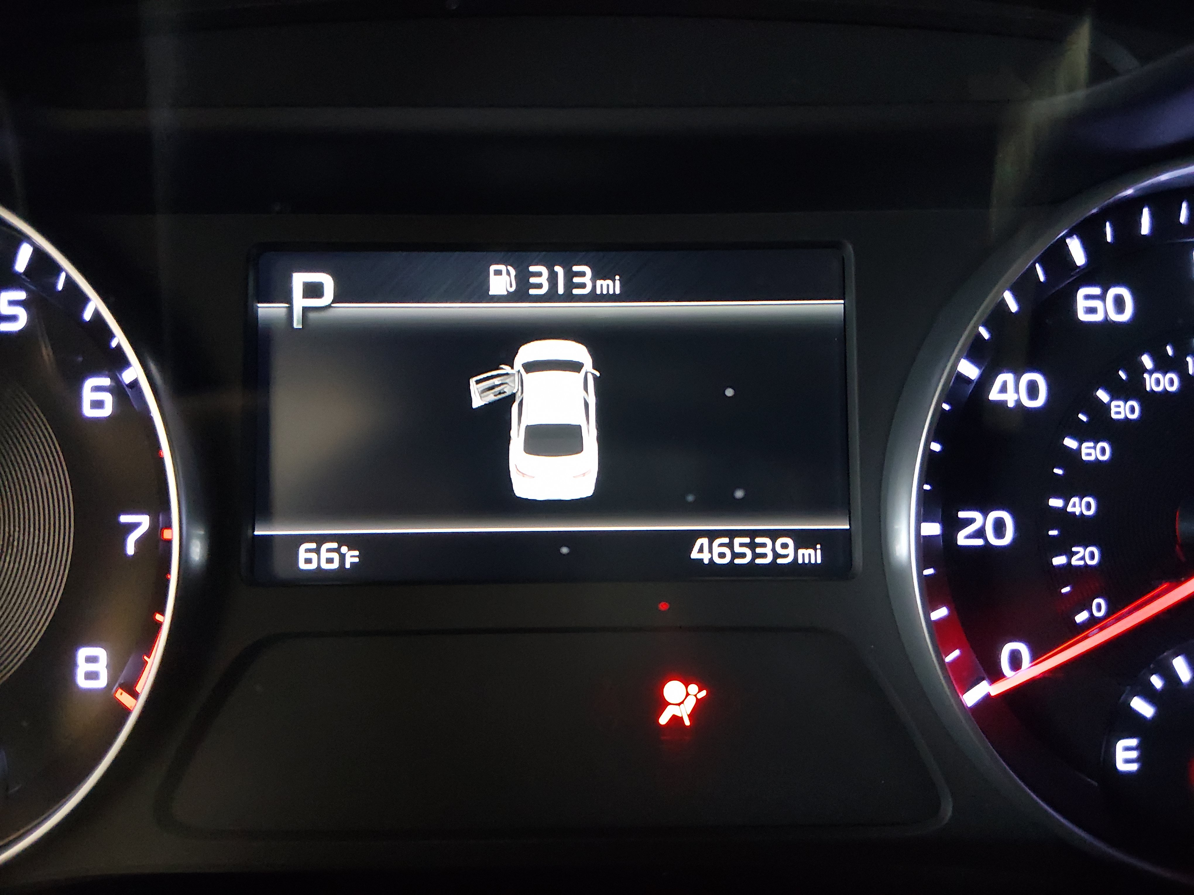 2024 Kia Forte LXS - Photo 14
