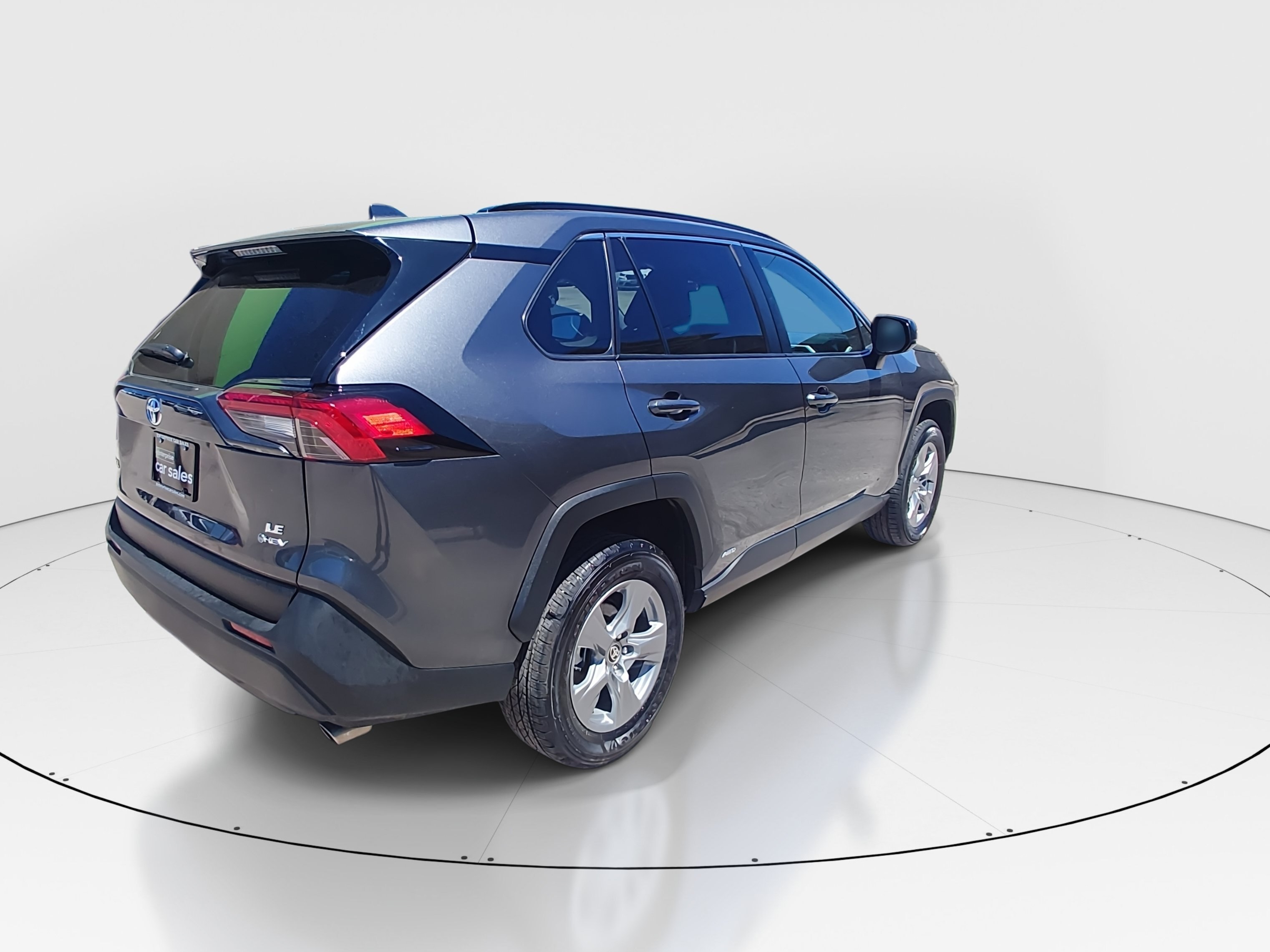 2025 Toyota RAV4 LE - Photo 7