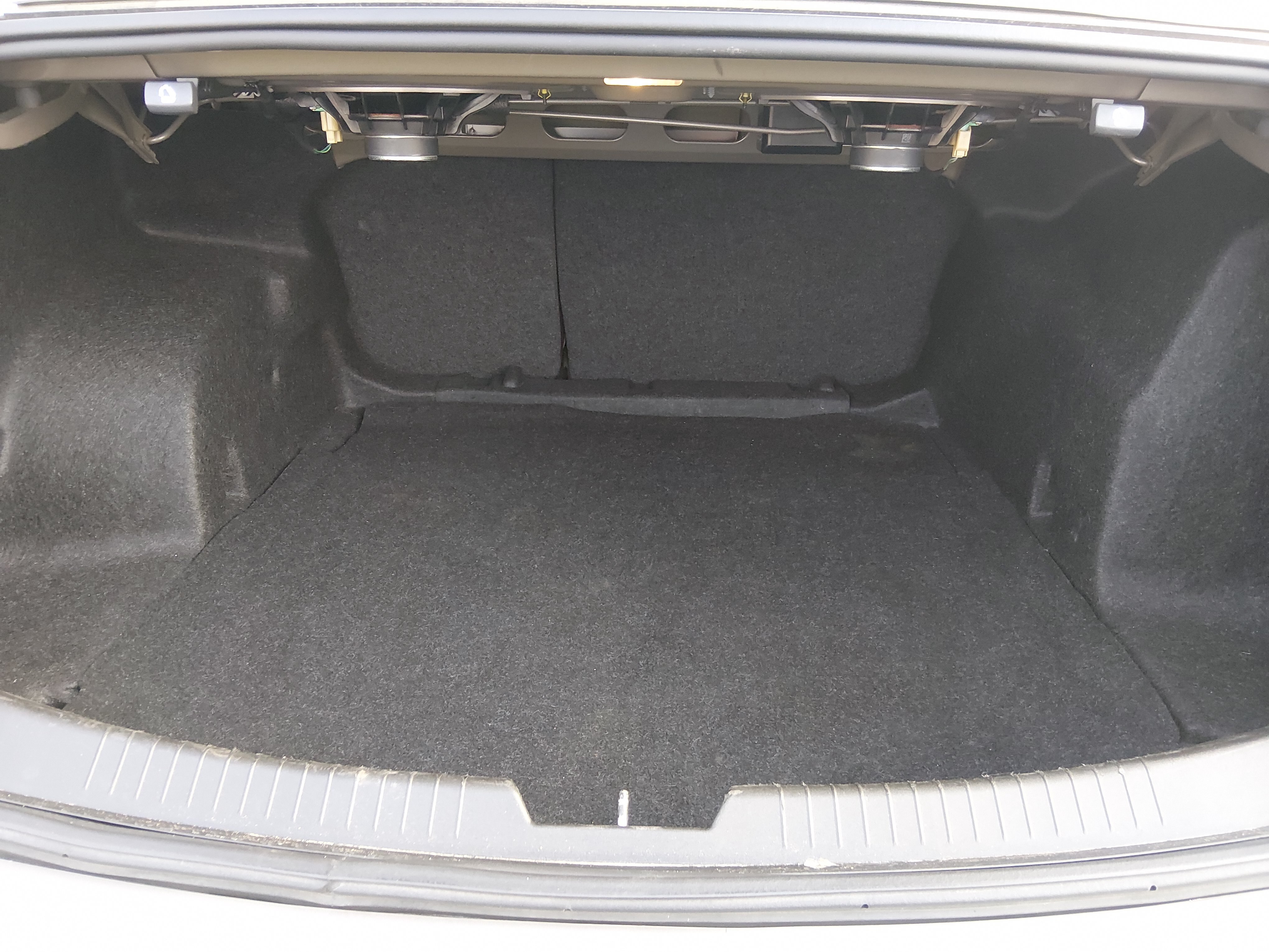 2024 Chevrolet Malibu 2LT - Photo 11