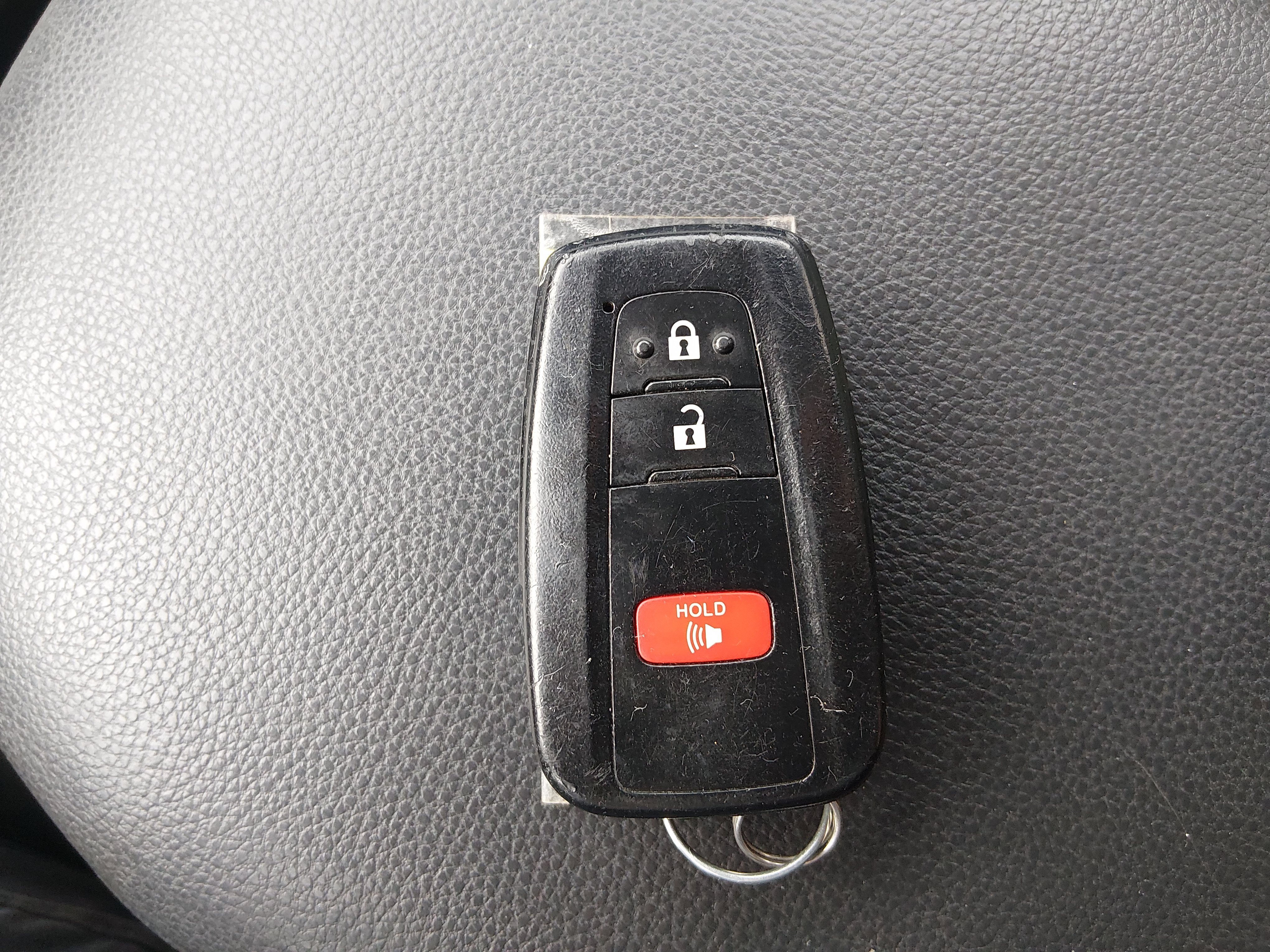 2023 Toyota RAV4 XLE - Photo 15