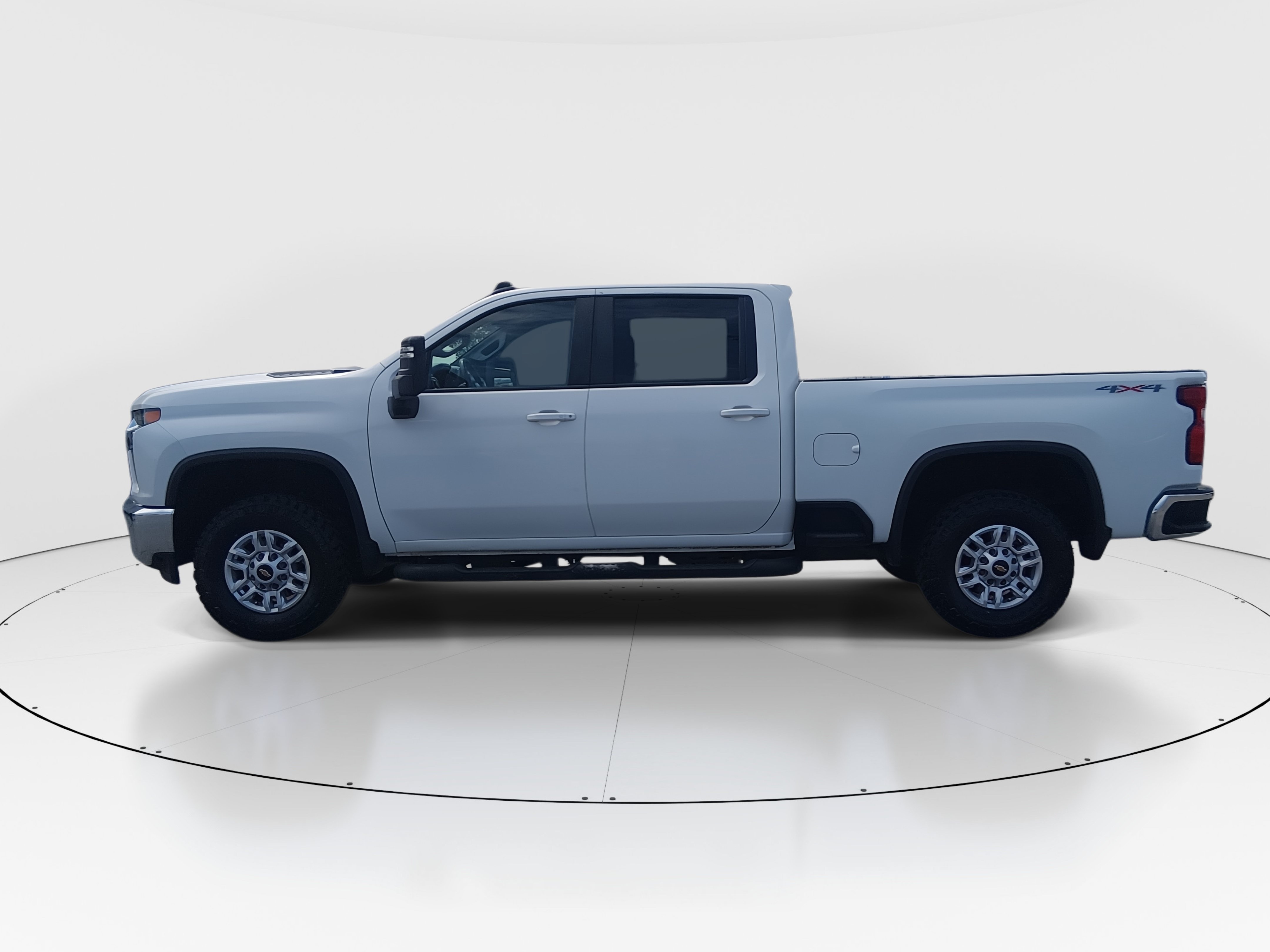 2022 Chevrolet Silverado 2500HD LT - Photo 4