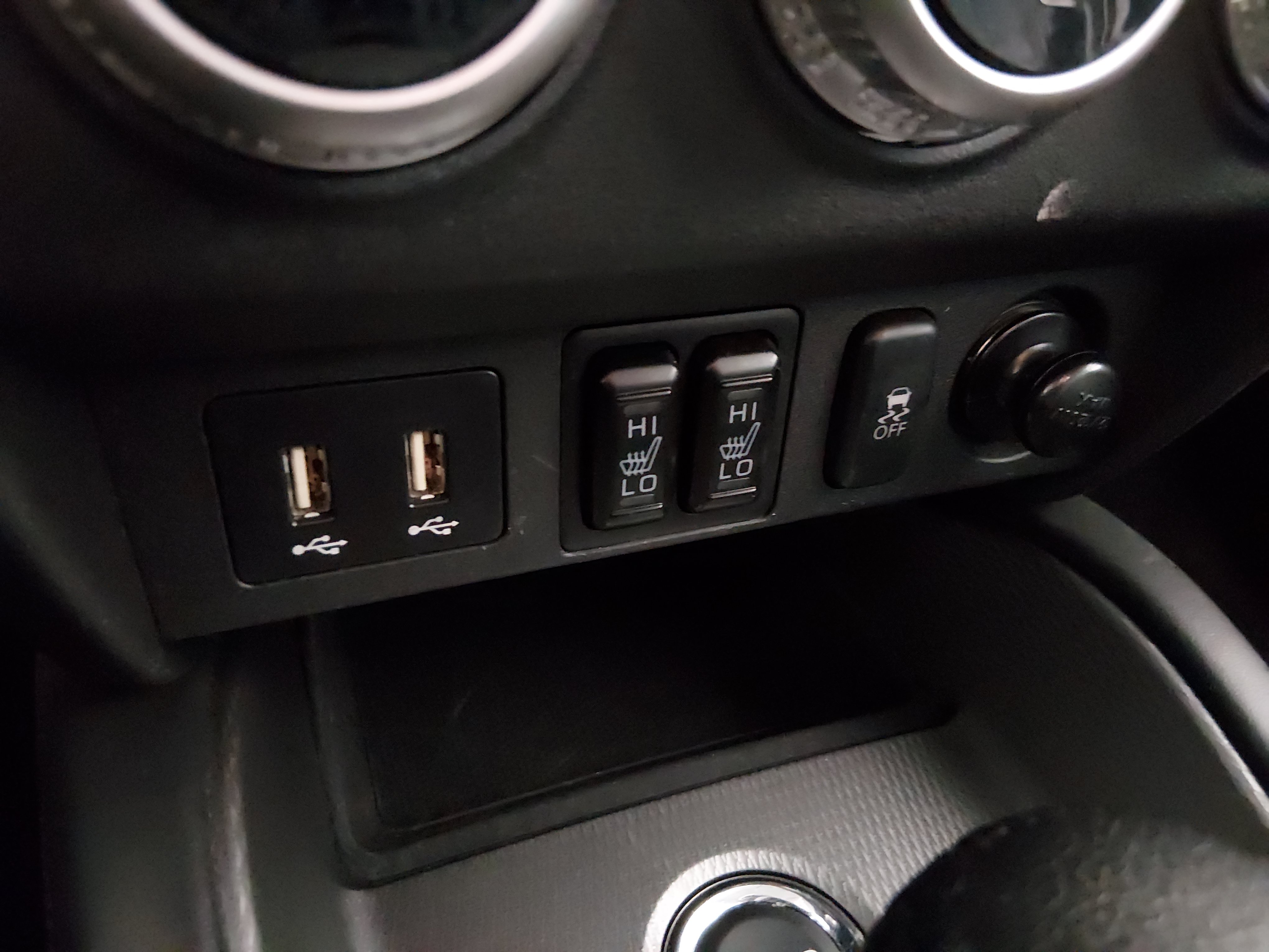 2024 Mitsubishi Outlander Sport SE - Photo 18