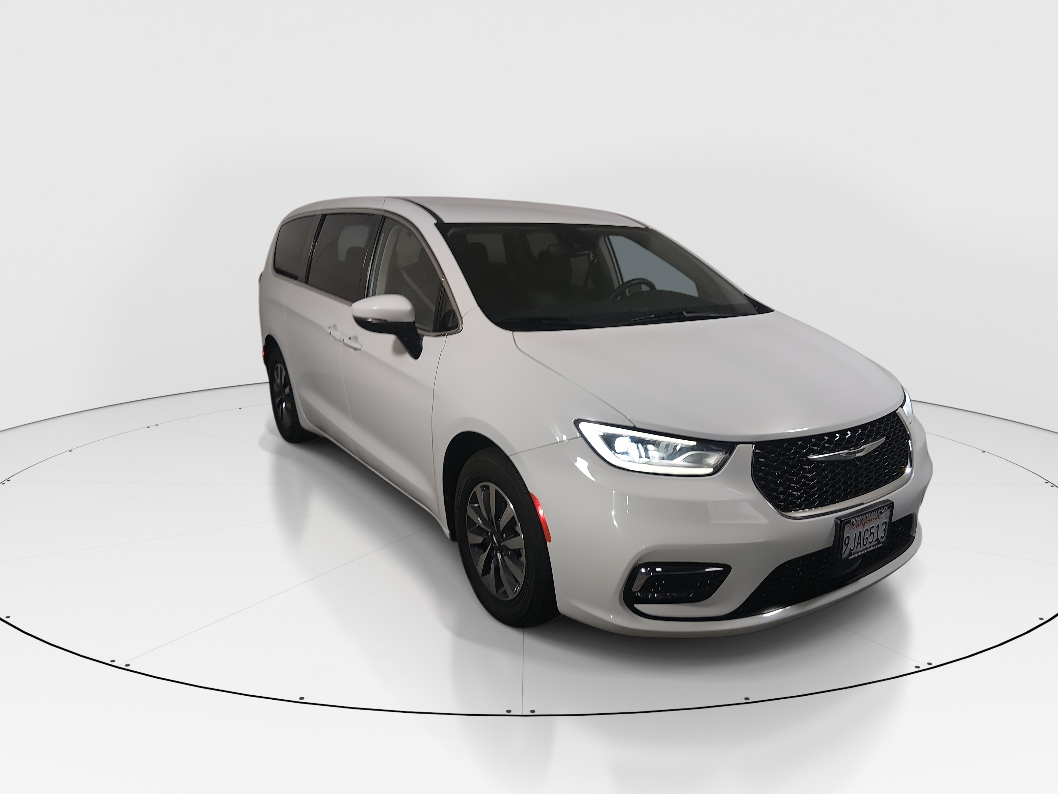 2023 Chrysler Pacifica Hybrid Touring L