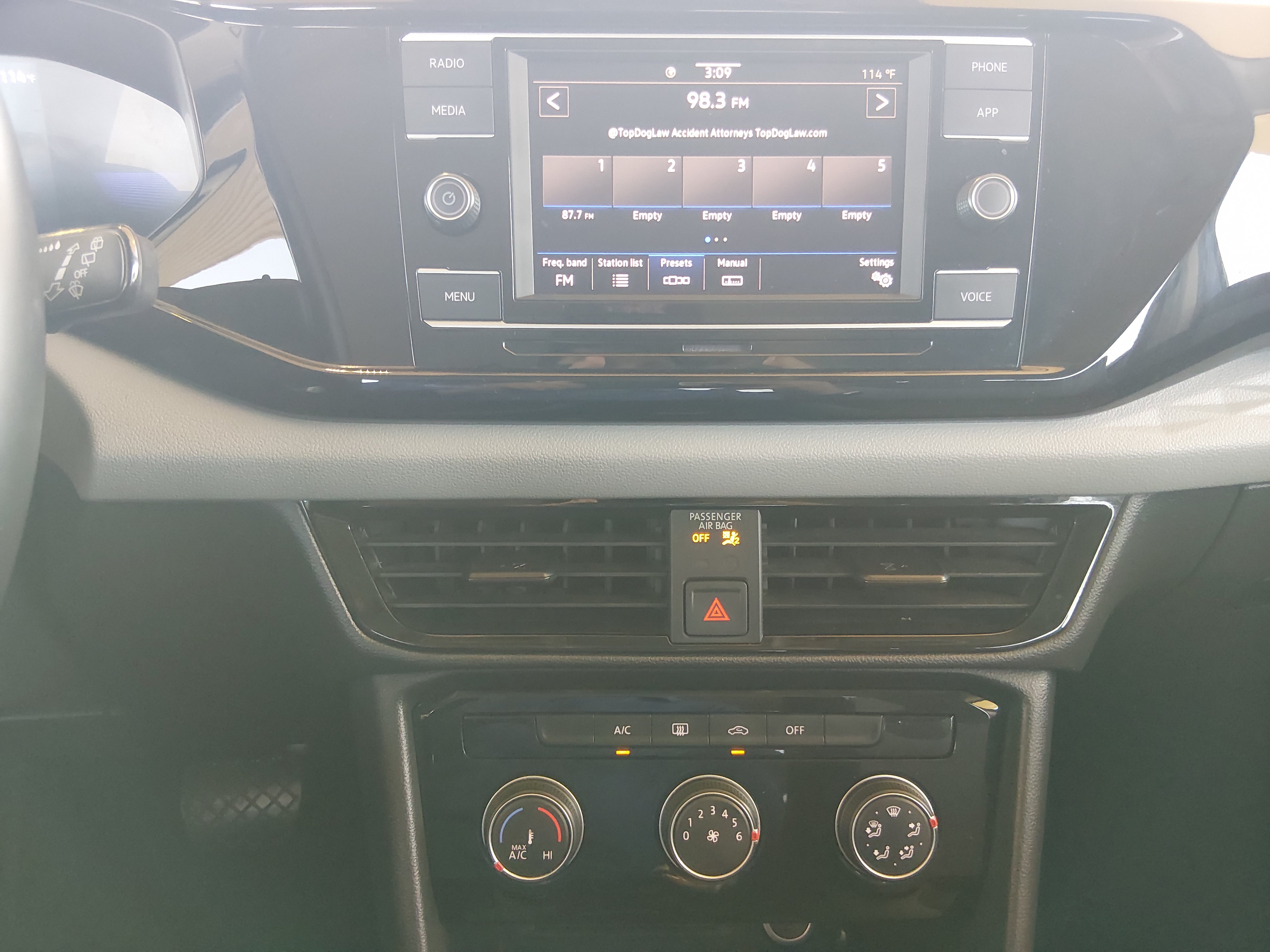 2024 Volkswagen Taos S - Photo 19