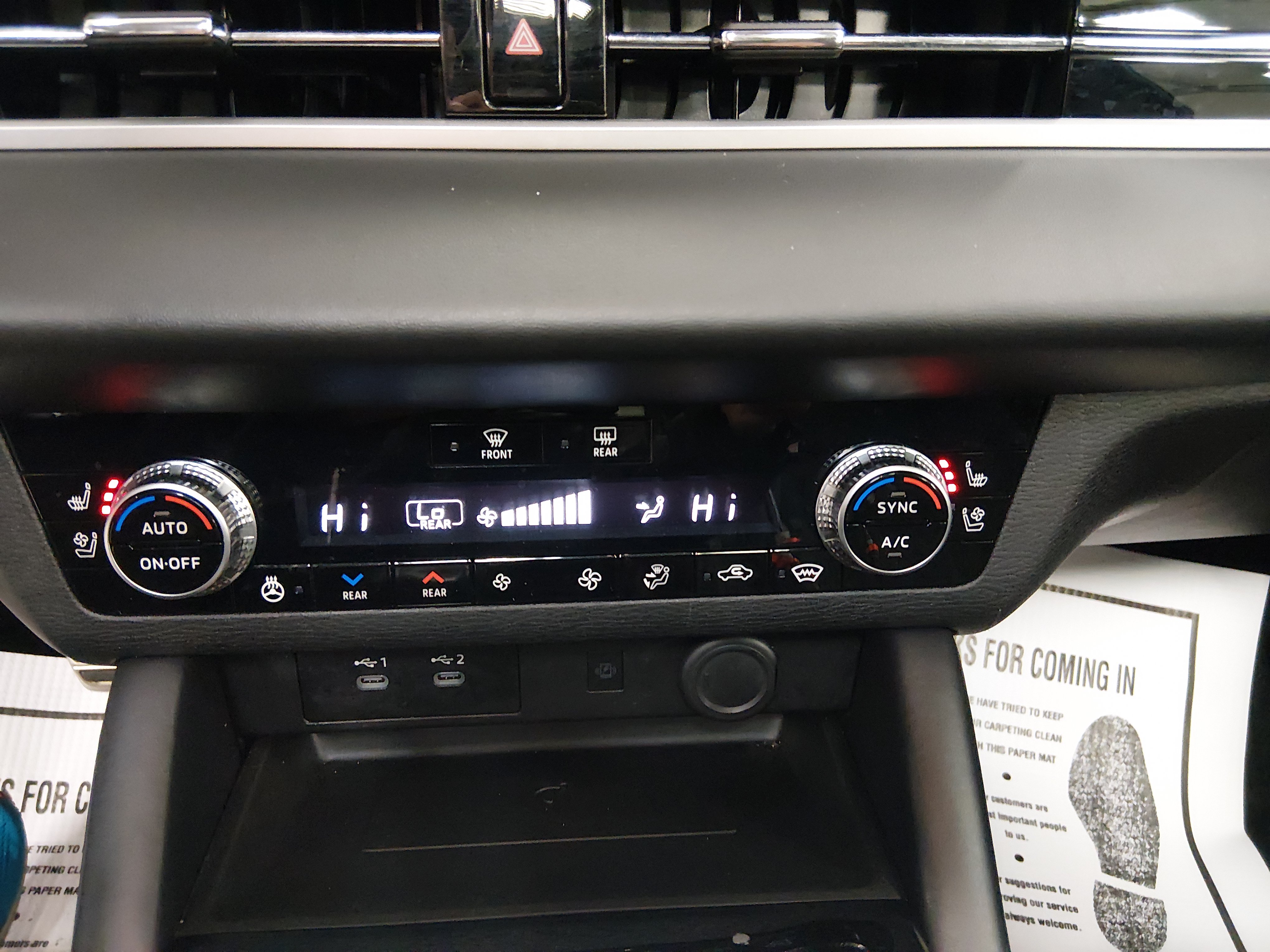 2025 Mitsubishi Outlander SEL - Photo 19