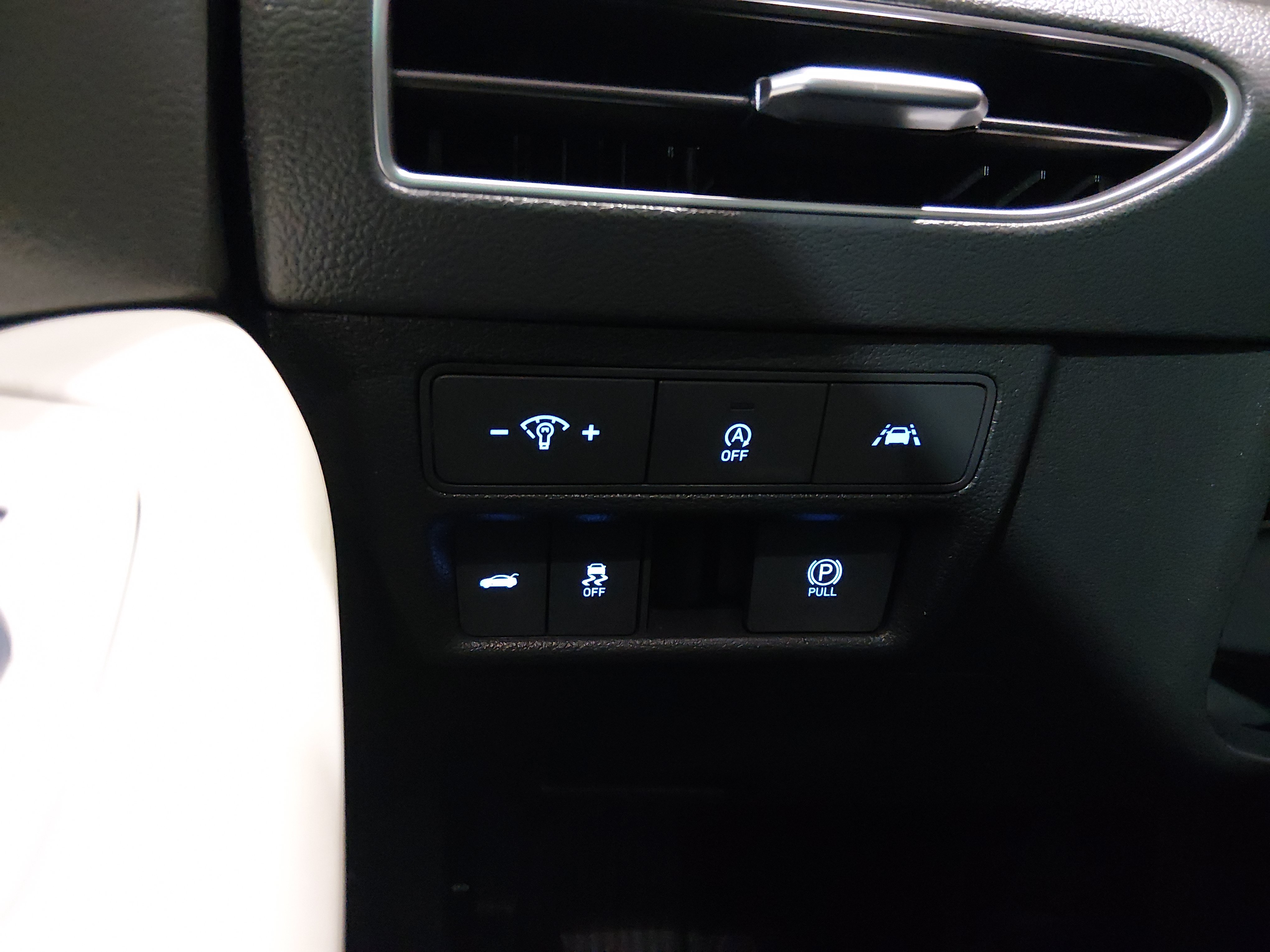 2023 Hyundai Sonata SE - Photo 13