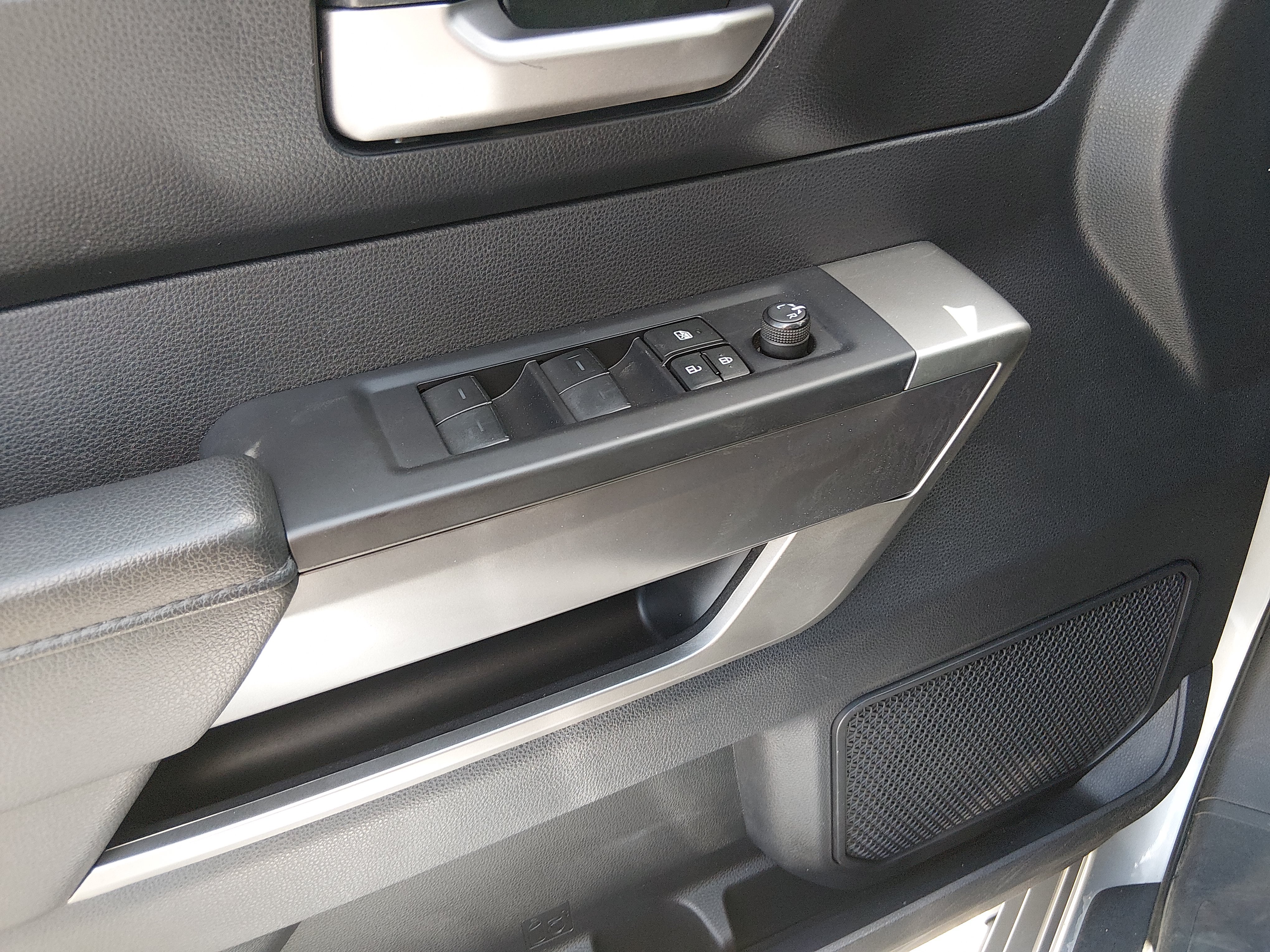 2023 Toyota Tundra SR5 - Photo 22