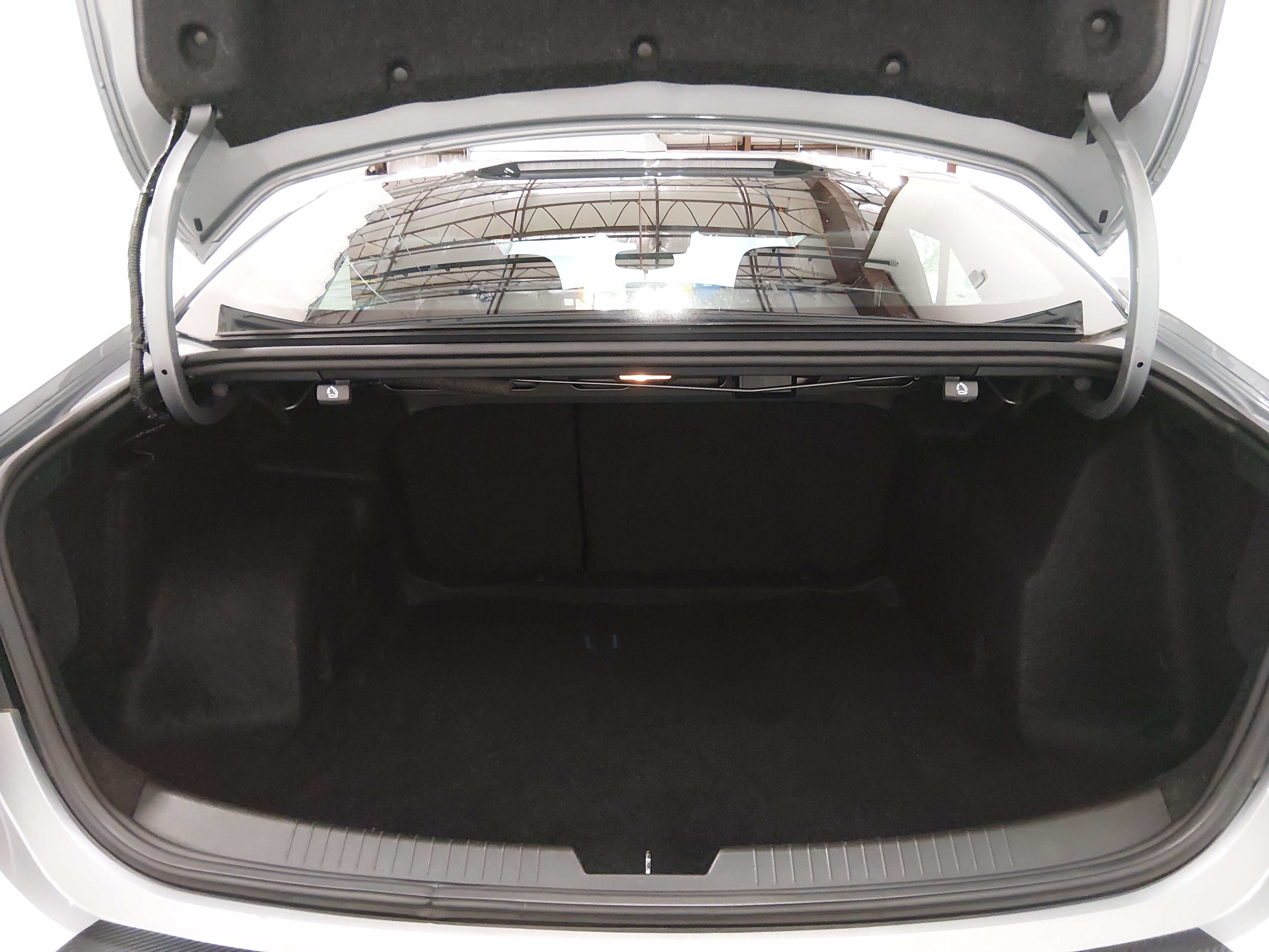 2024 Chevrolet Malibu 1LT - Photo 11