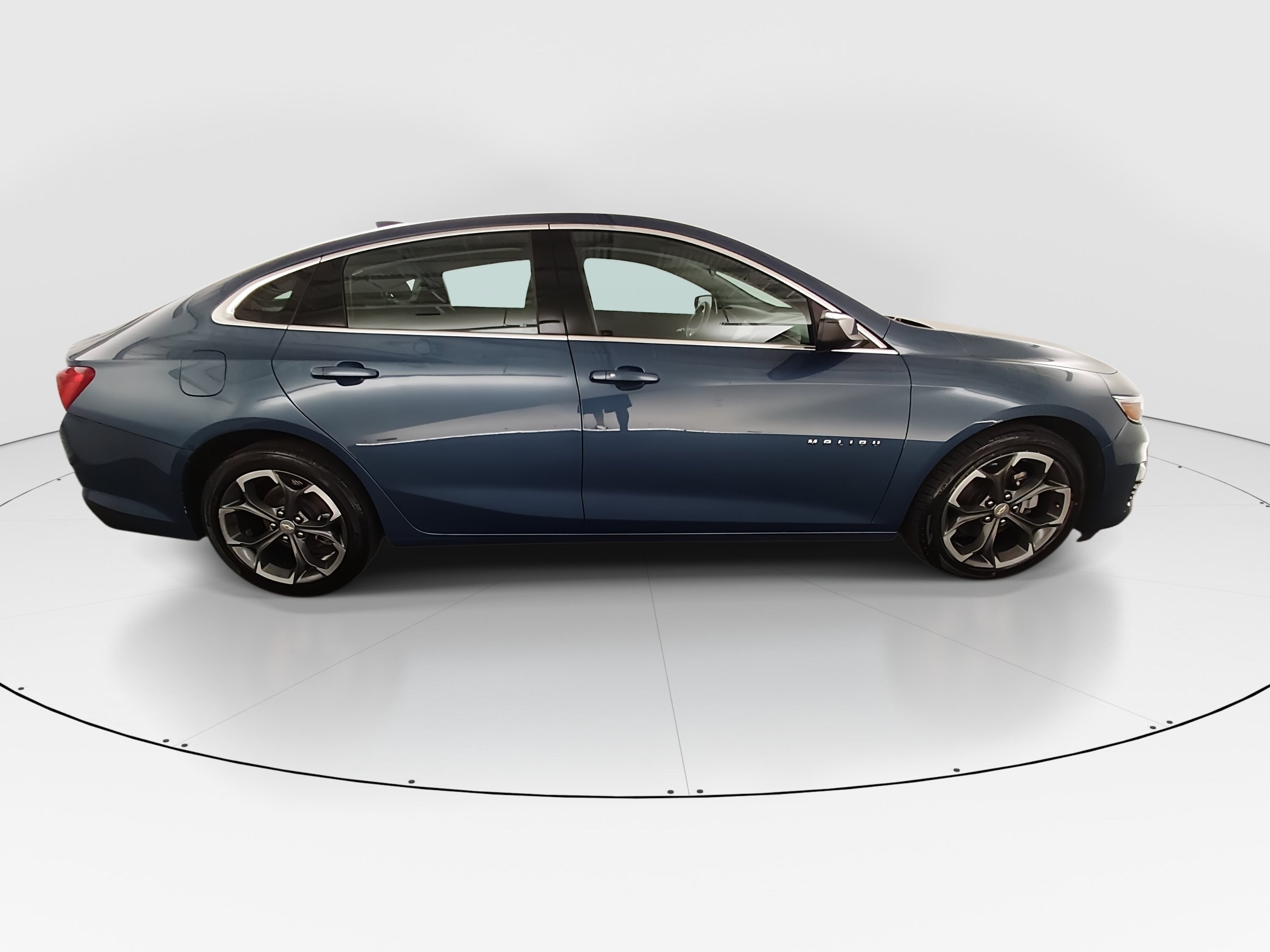 2024 Chevrolet Malibu 1LT - Photo 8