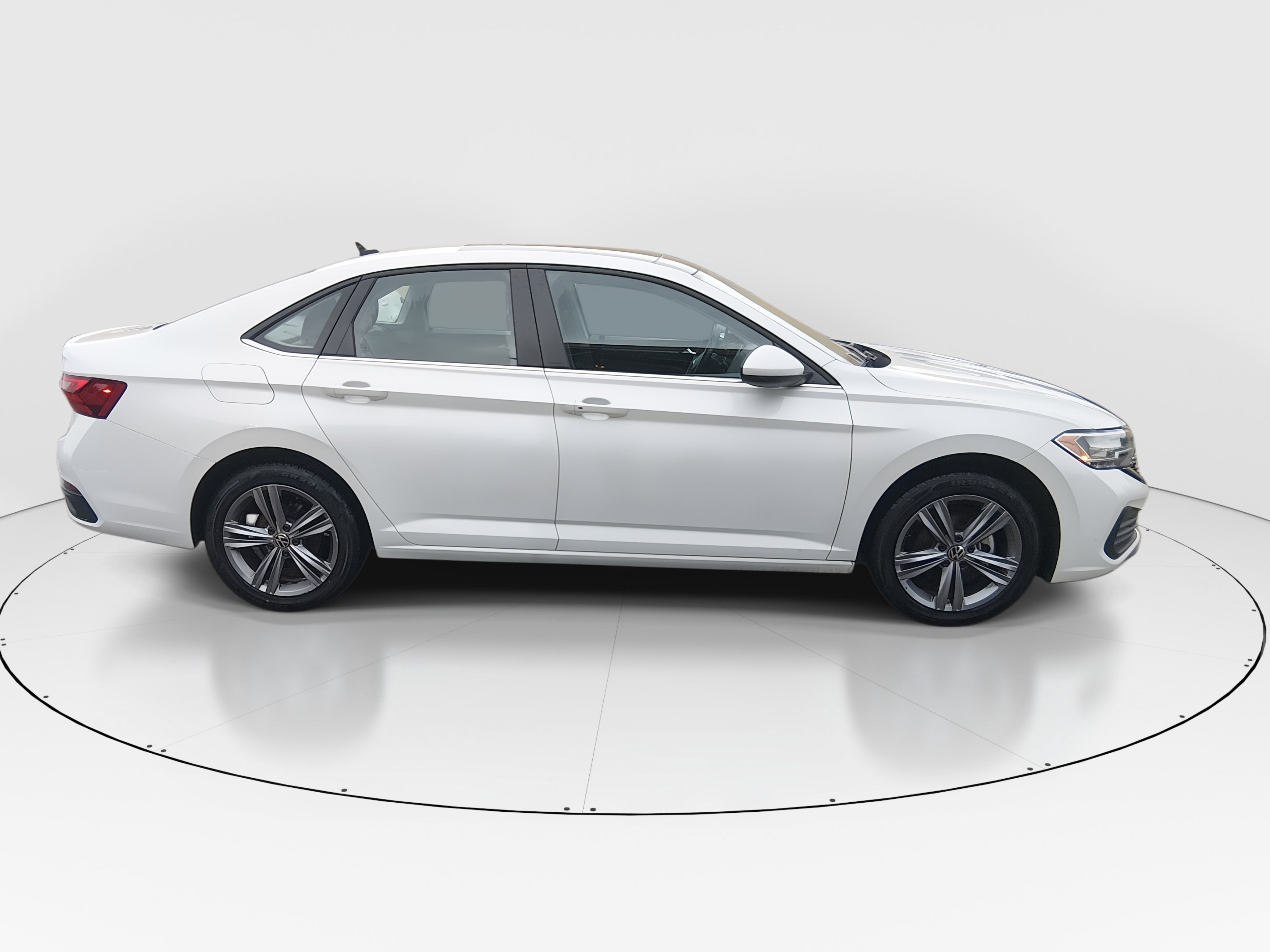 2023 Volkswagen Jetta SE - Photo 8