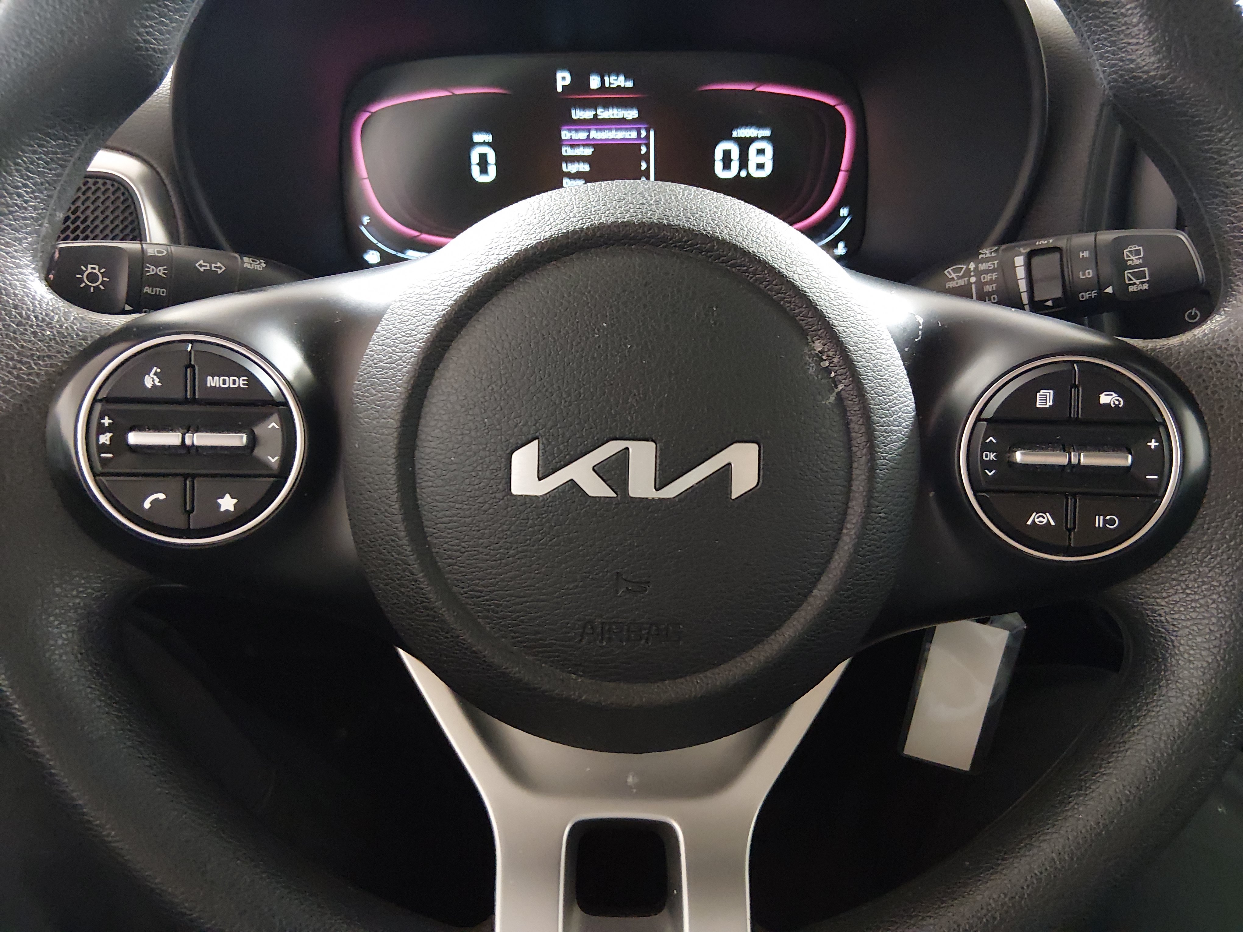 2024 Kia Soul LX - Photo 12