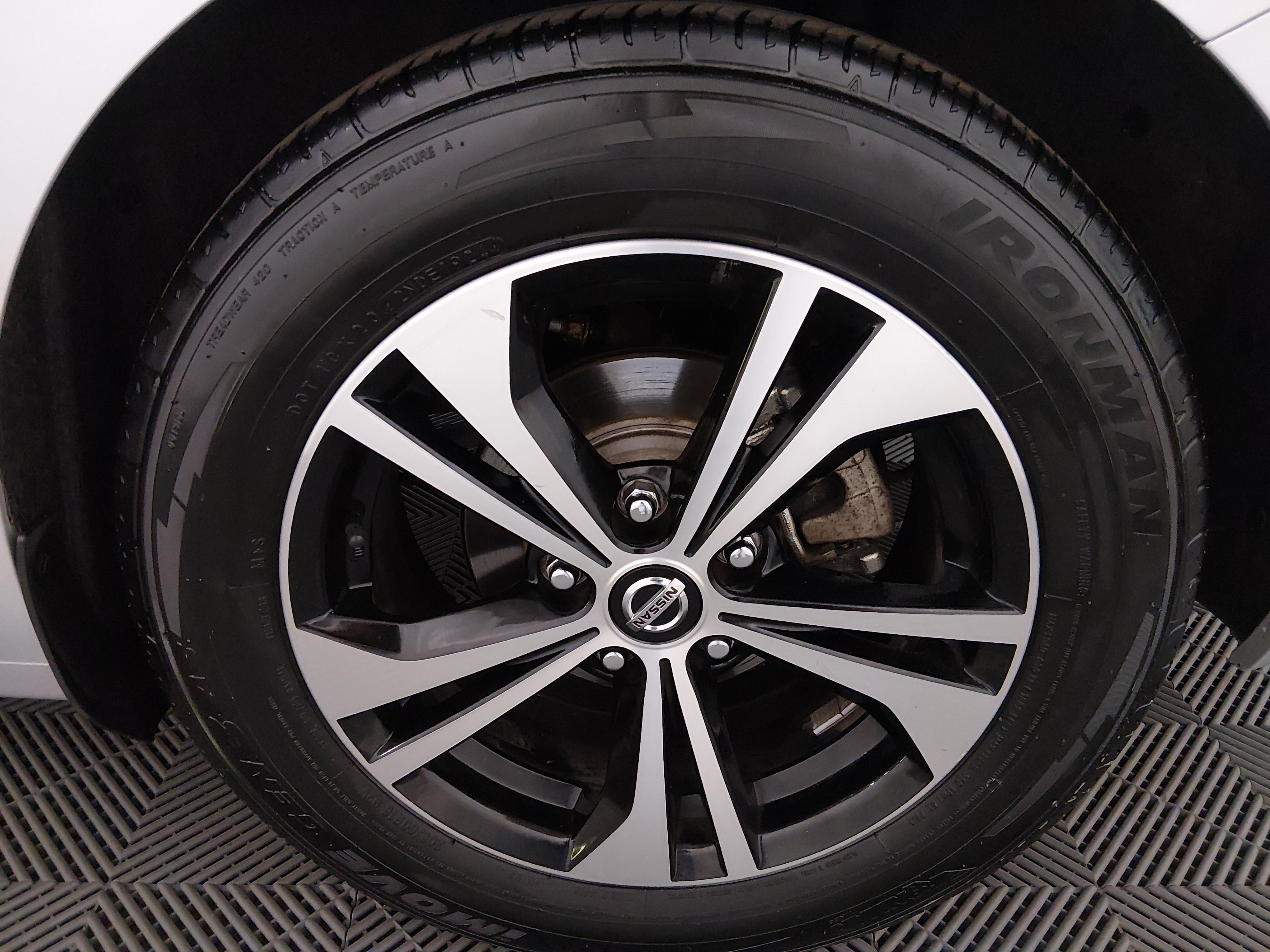 2023 Nissan Sentra SV - Photo 10