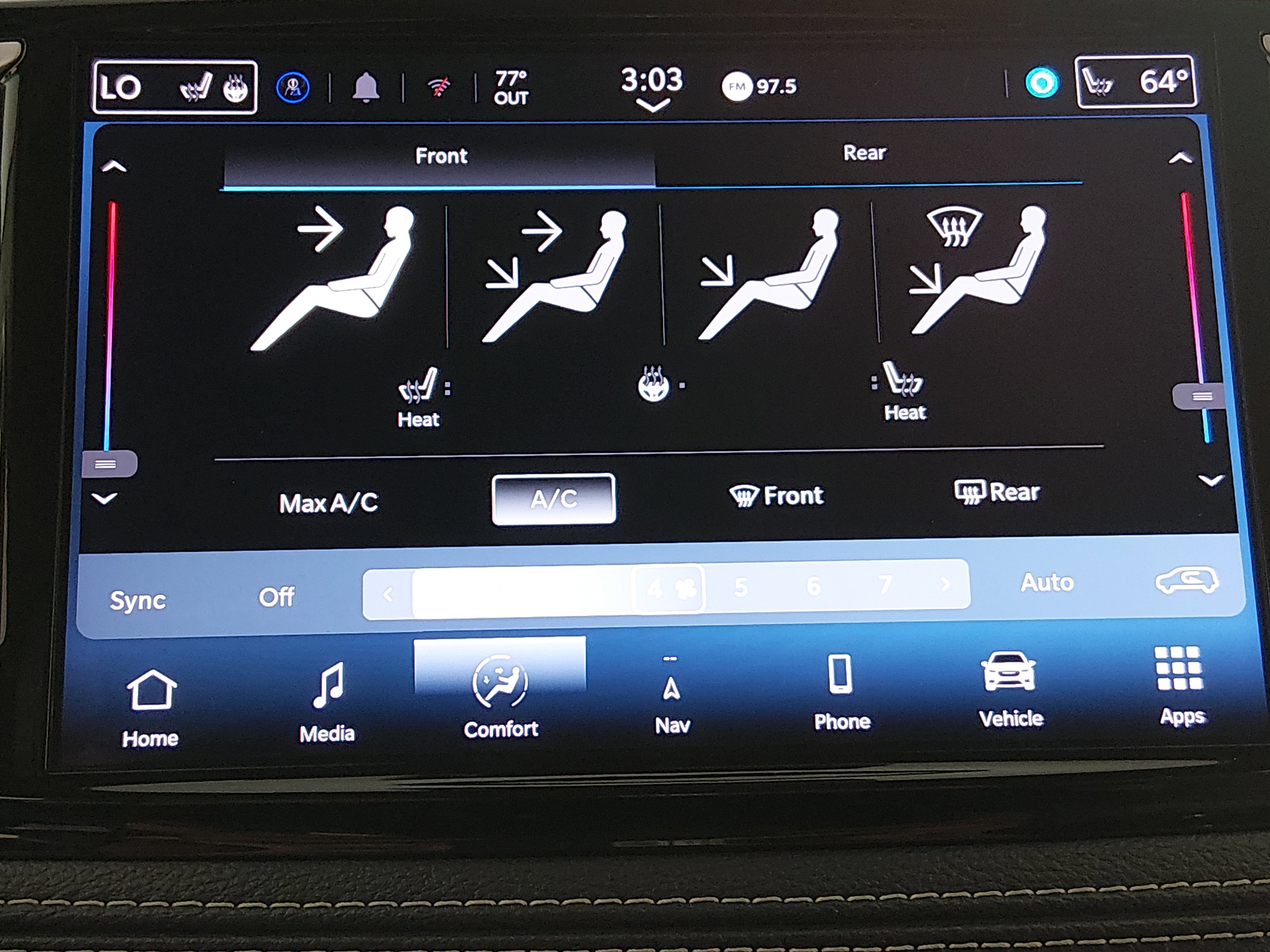 2024 Chrysler Pacifica PHEV Select - Photo 18