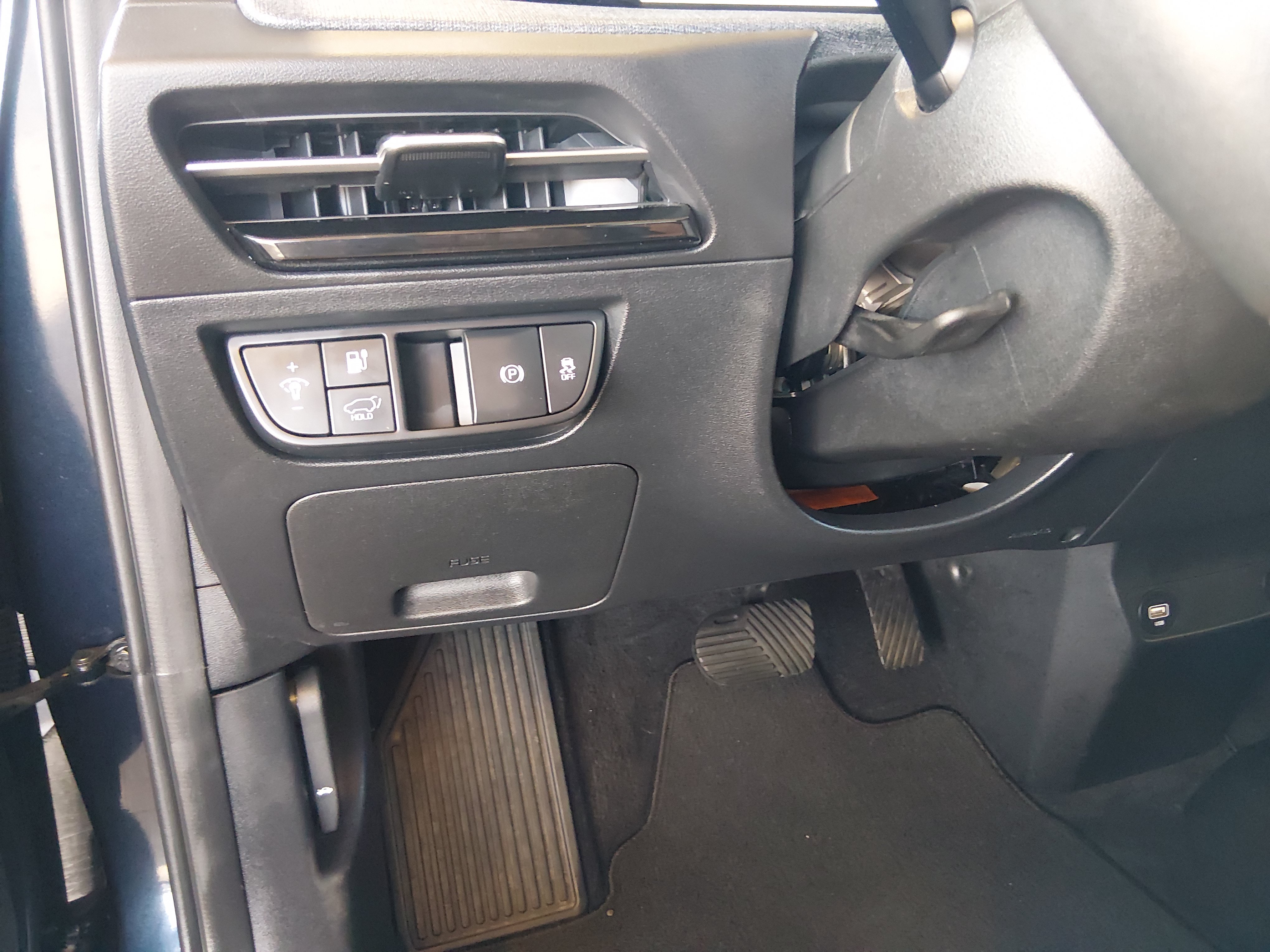 2024 Kia EV6 Wind - Photo 13