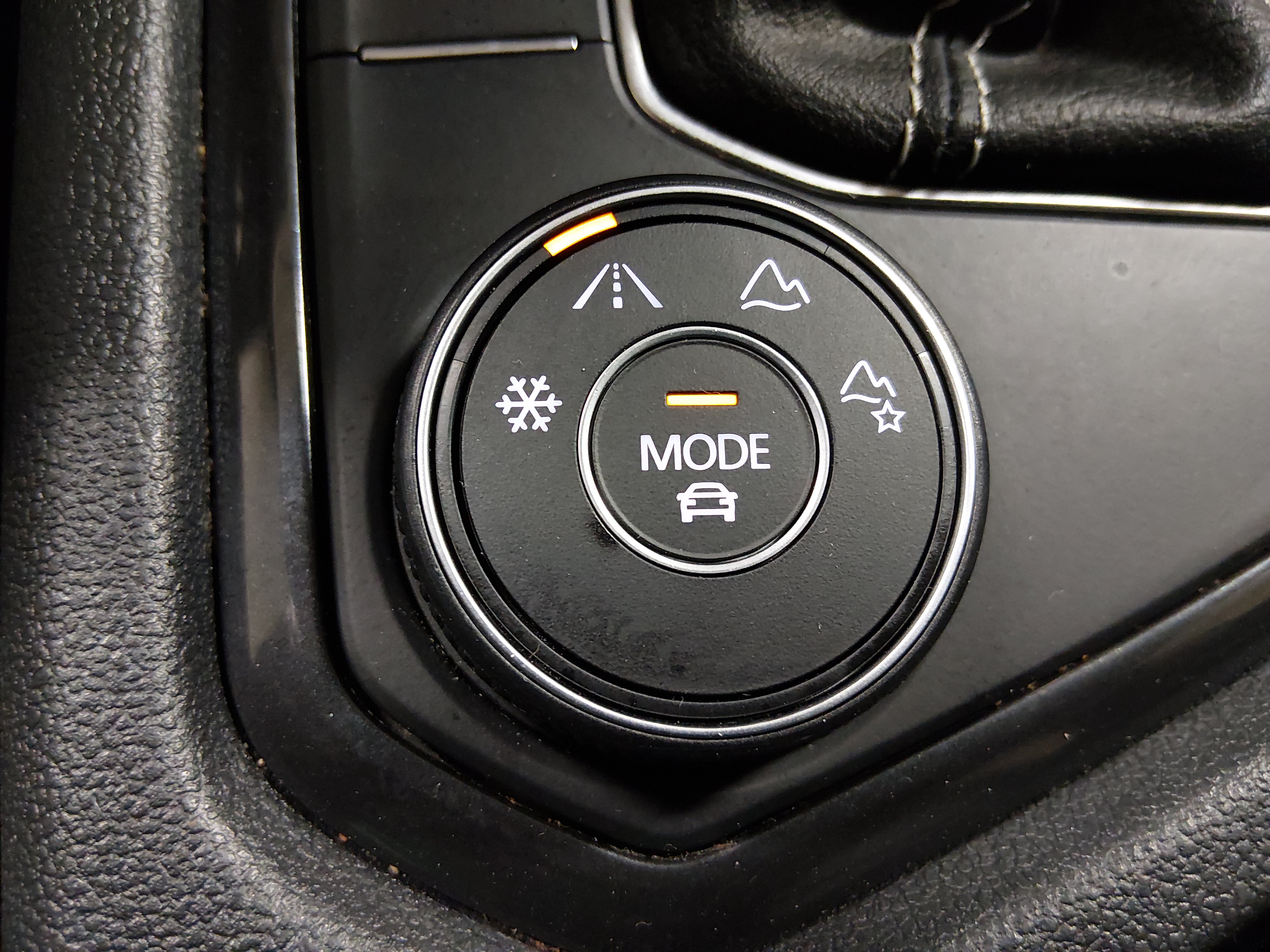 2024 Volkswagen Tiguan SE - Photo 21