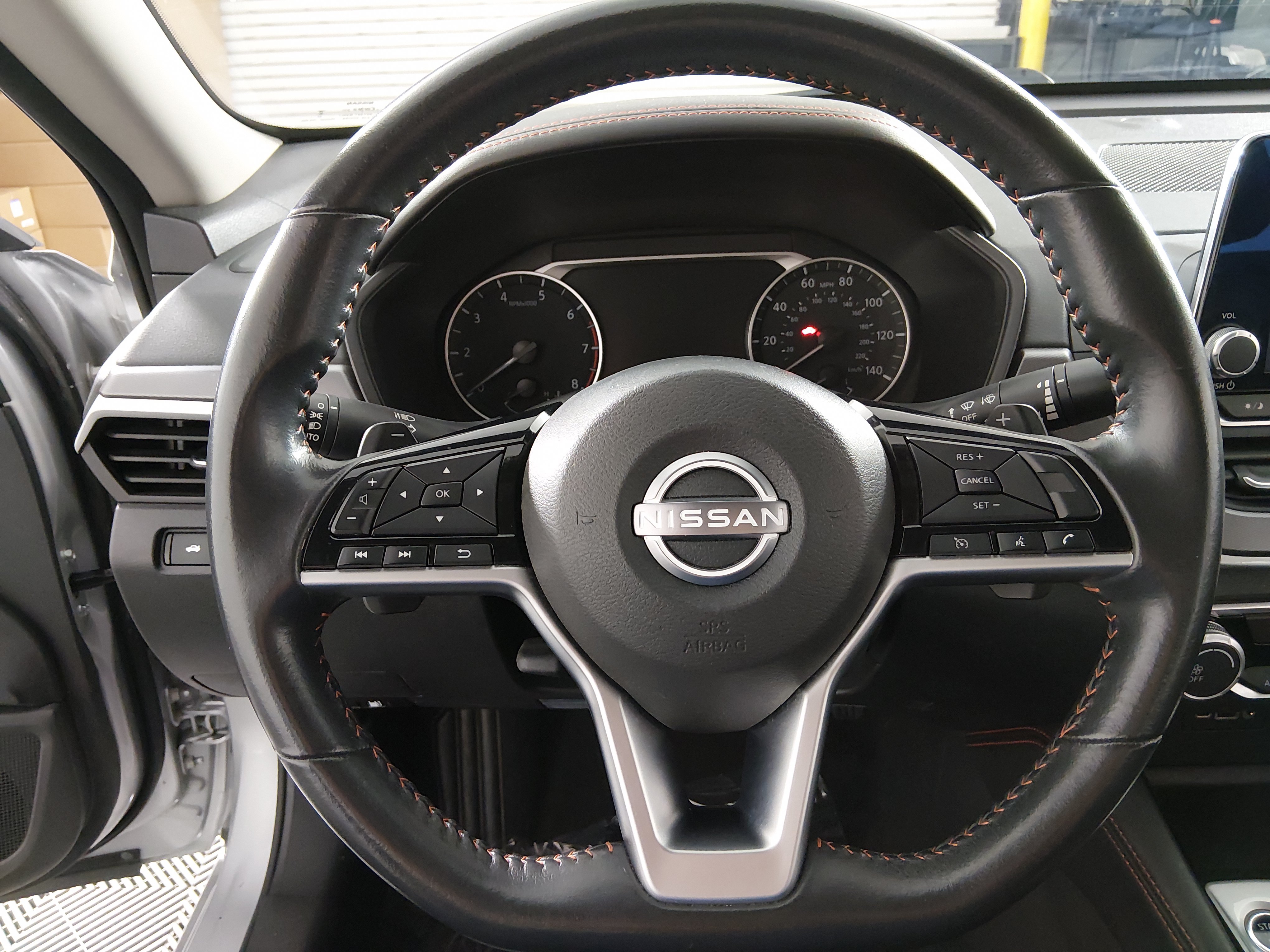 2024 Nissan Altima SR - Photo 12