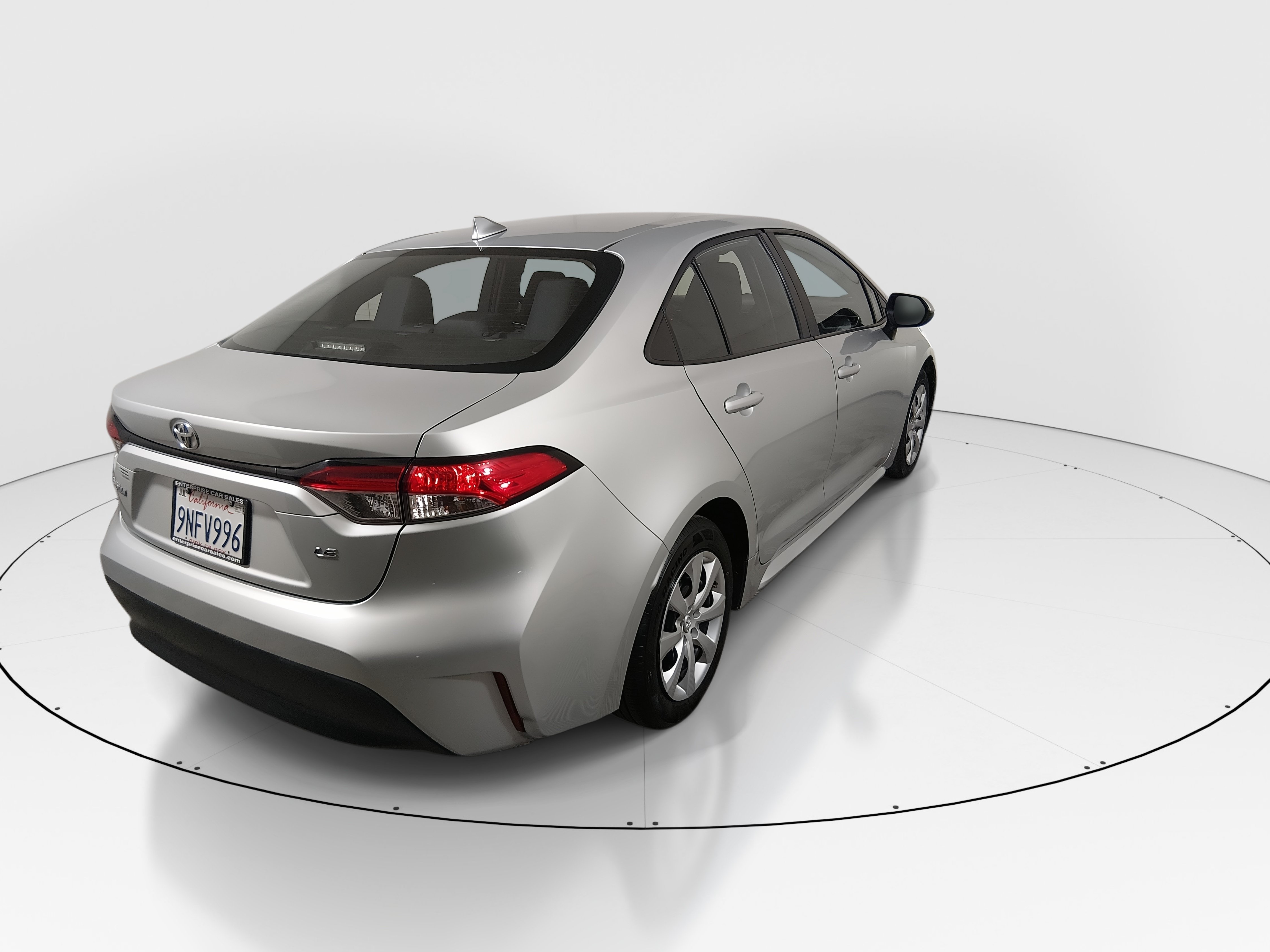 2024 Toyota Corolla LE - Photo 7