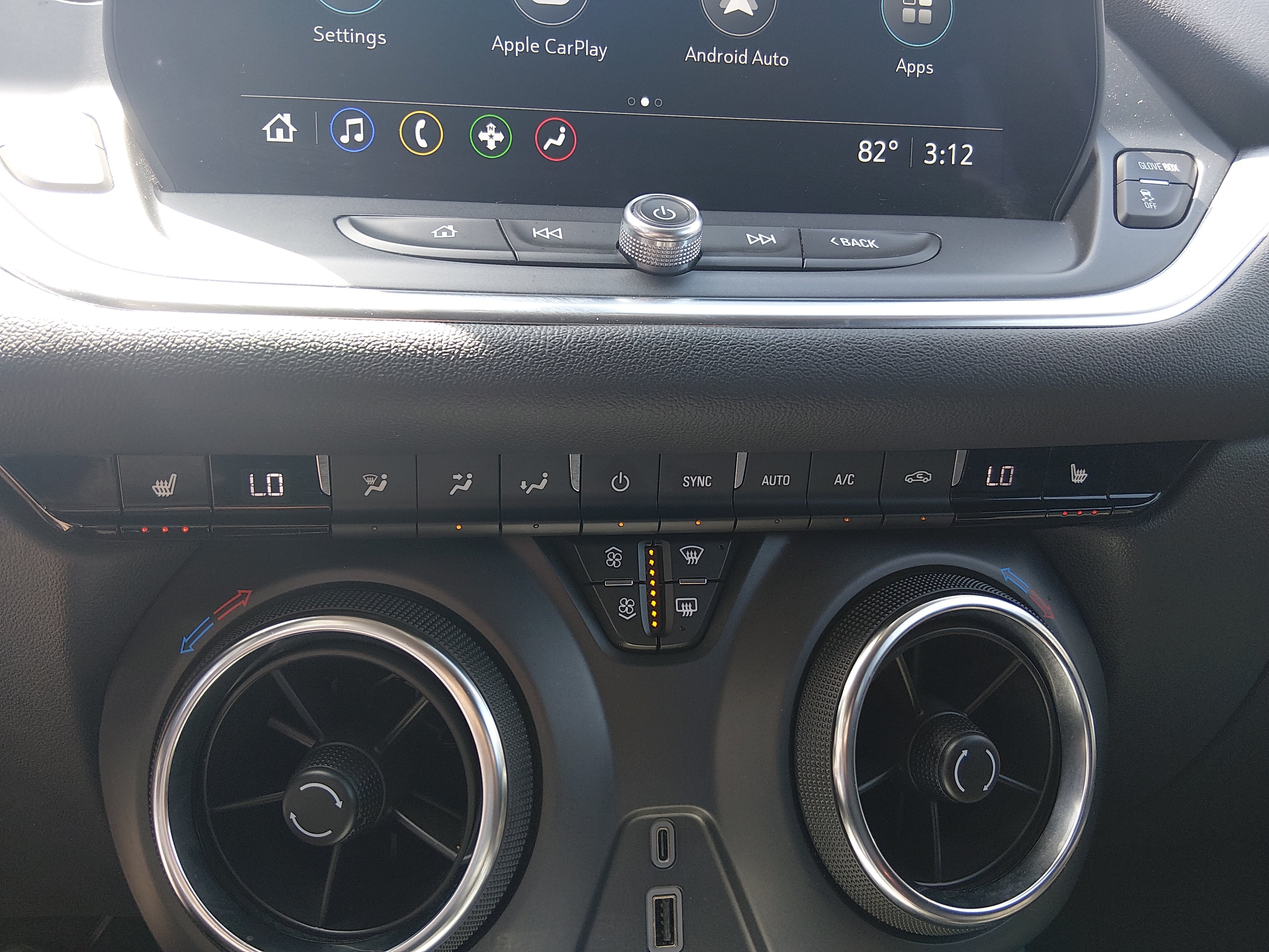 2025 Chevrolet Blazer 2LT - Photo 17