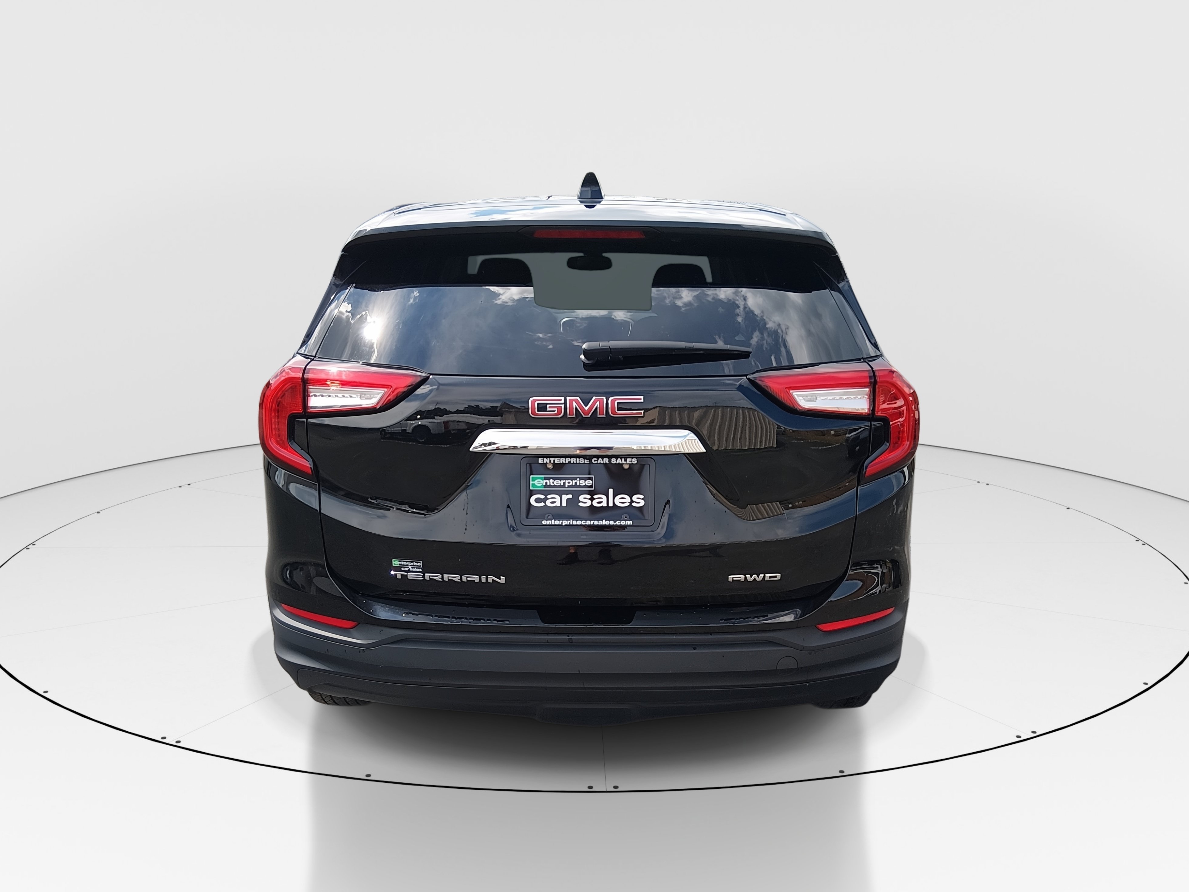 2024 GMC Terrain SLE - Photo 6
