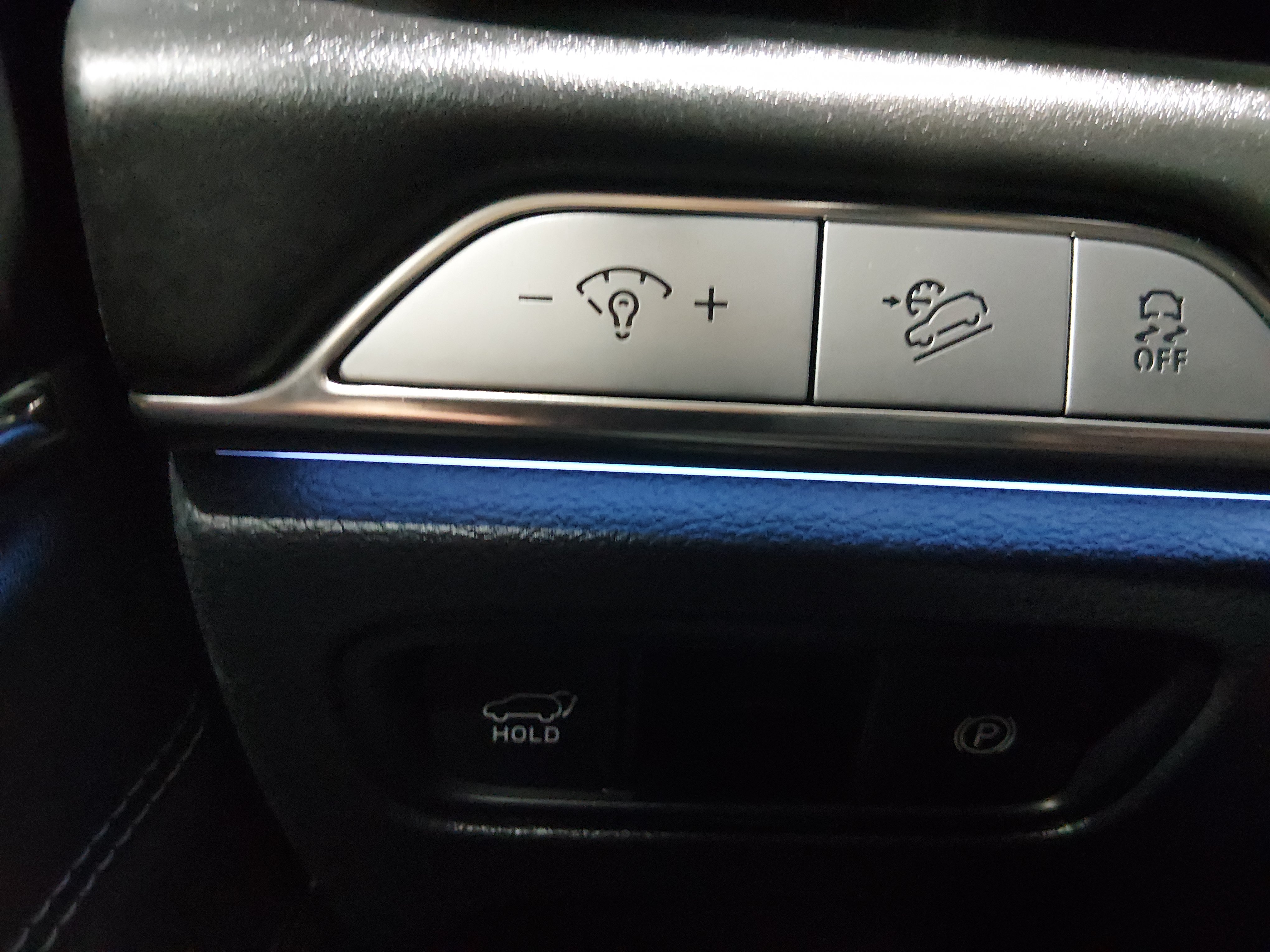 2025 GENESIS GV80 Standard - Photo 13