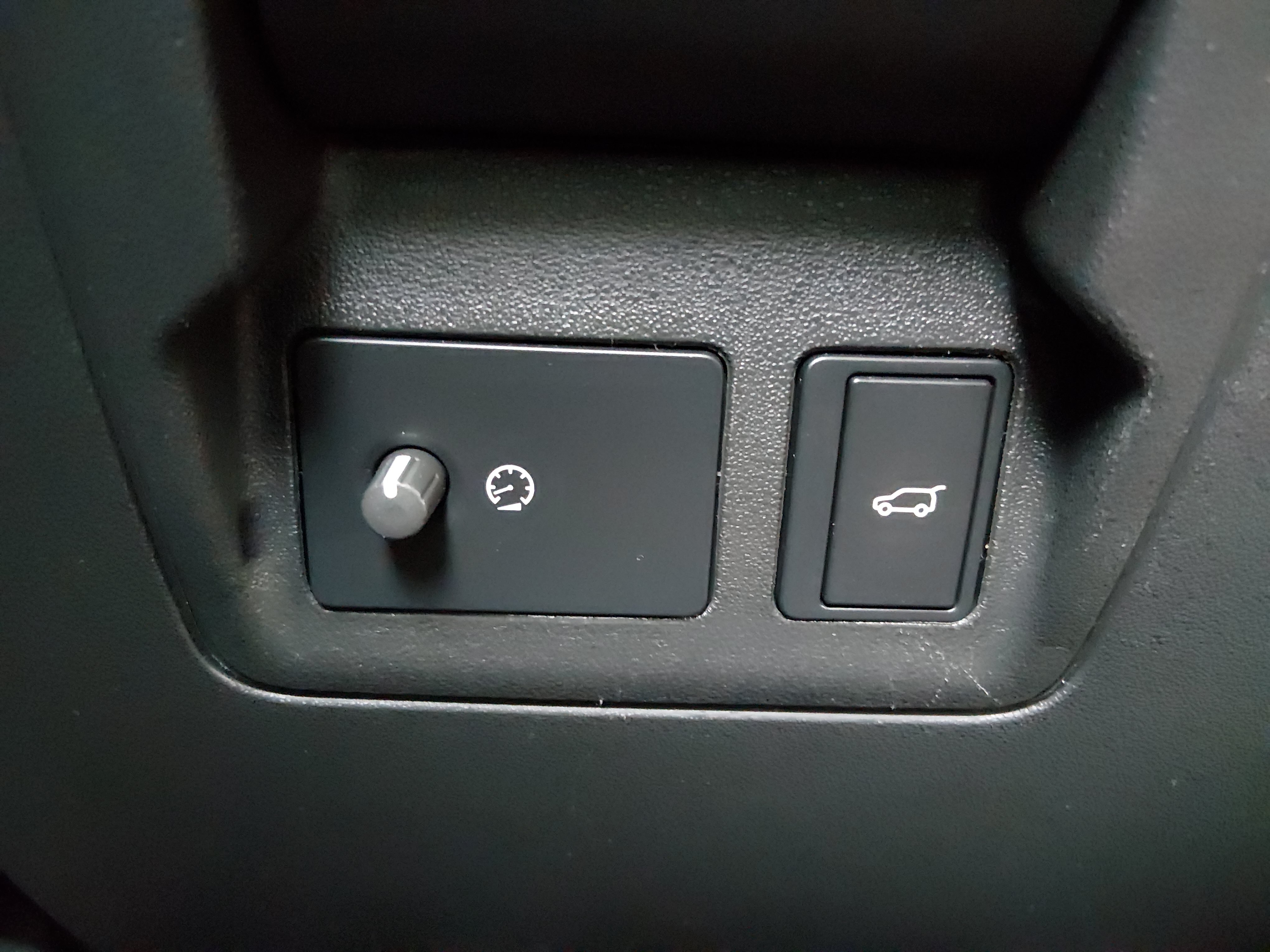2025 Land Rover Range Rover Velar Dynamic SE - Photo 21