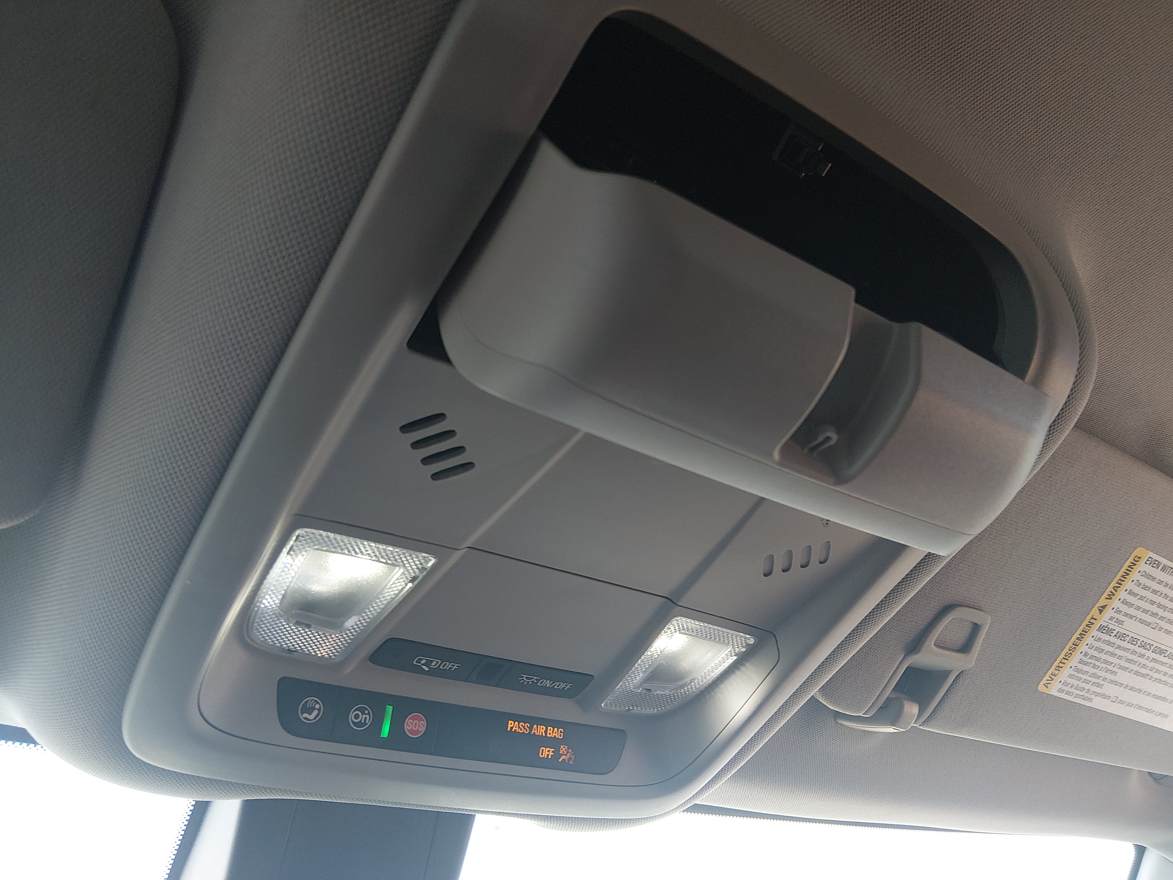 2024 GMC Terrain SLE - Photo 19