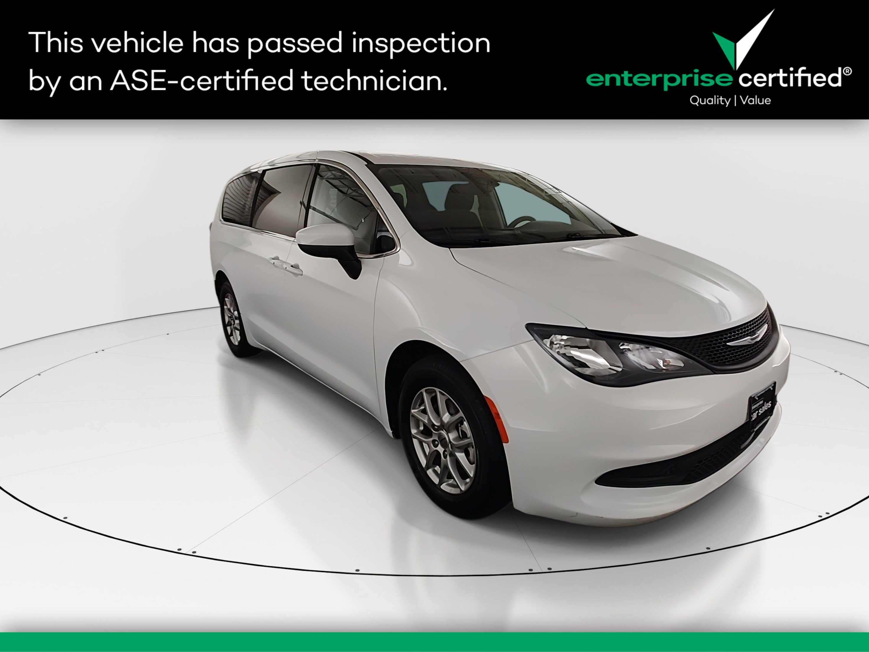 2023 Chrysler Voyager