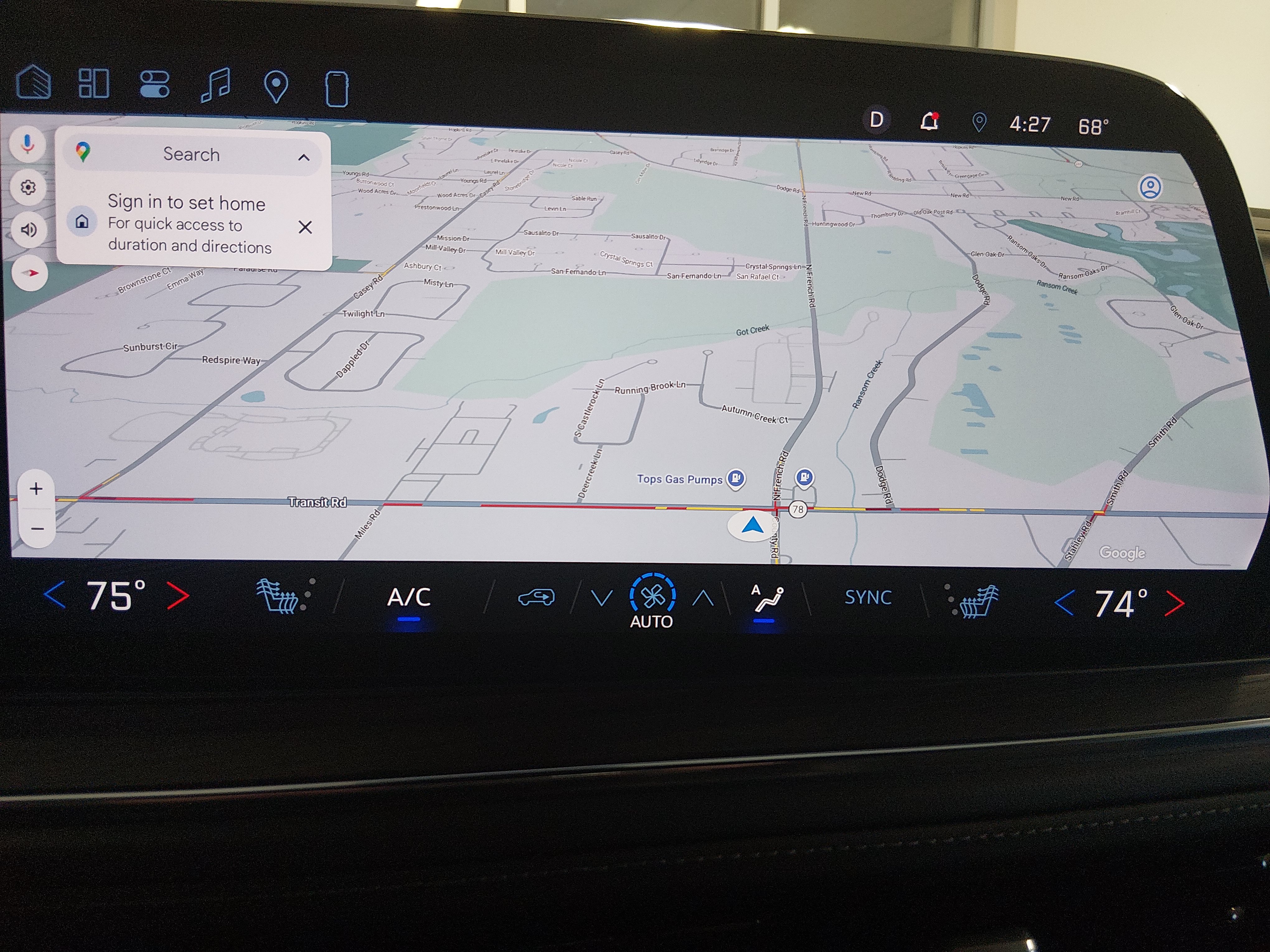 2025 Chevrolet Suburban Z71 - Photo 17