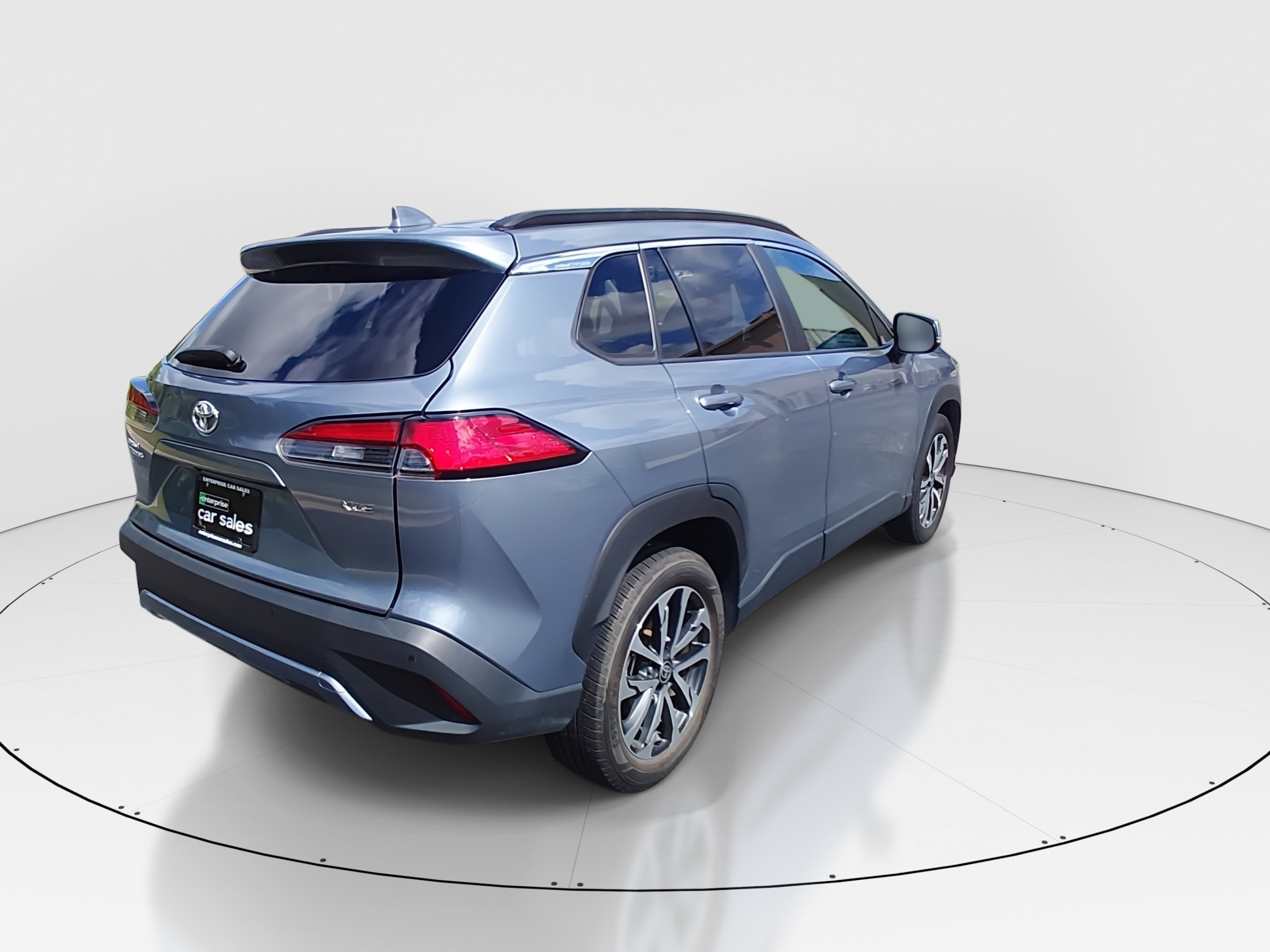 2024 Toyota Corolla Cross XLE - Photo 7