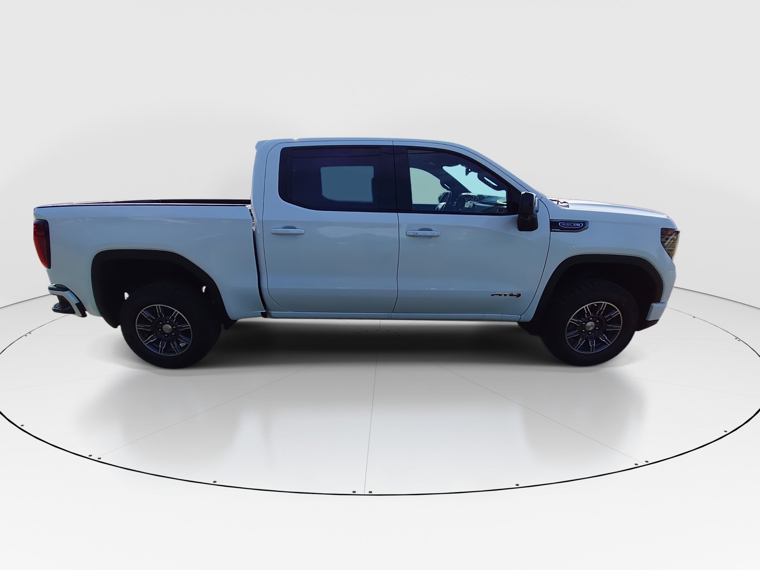 2025 GMC Sierra 1500 AT4 - Photo 8