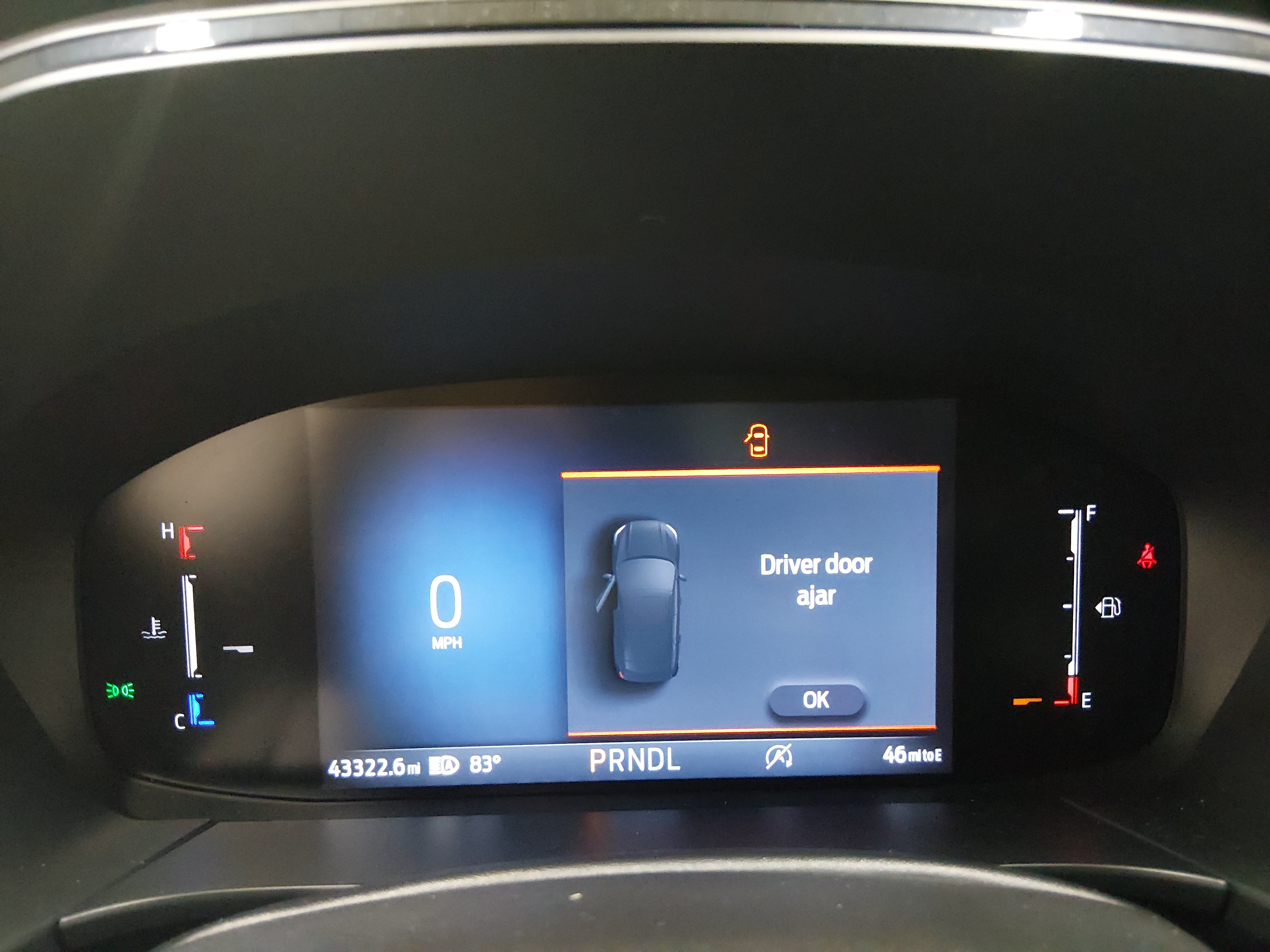 2025 Ford Escape ST-Line Select - Photo 14