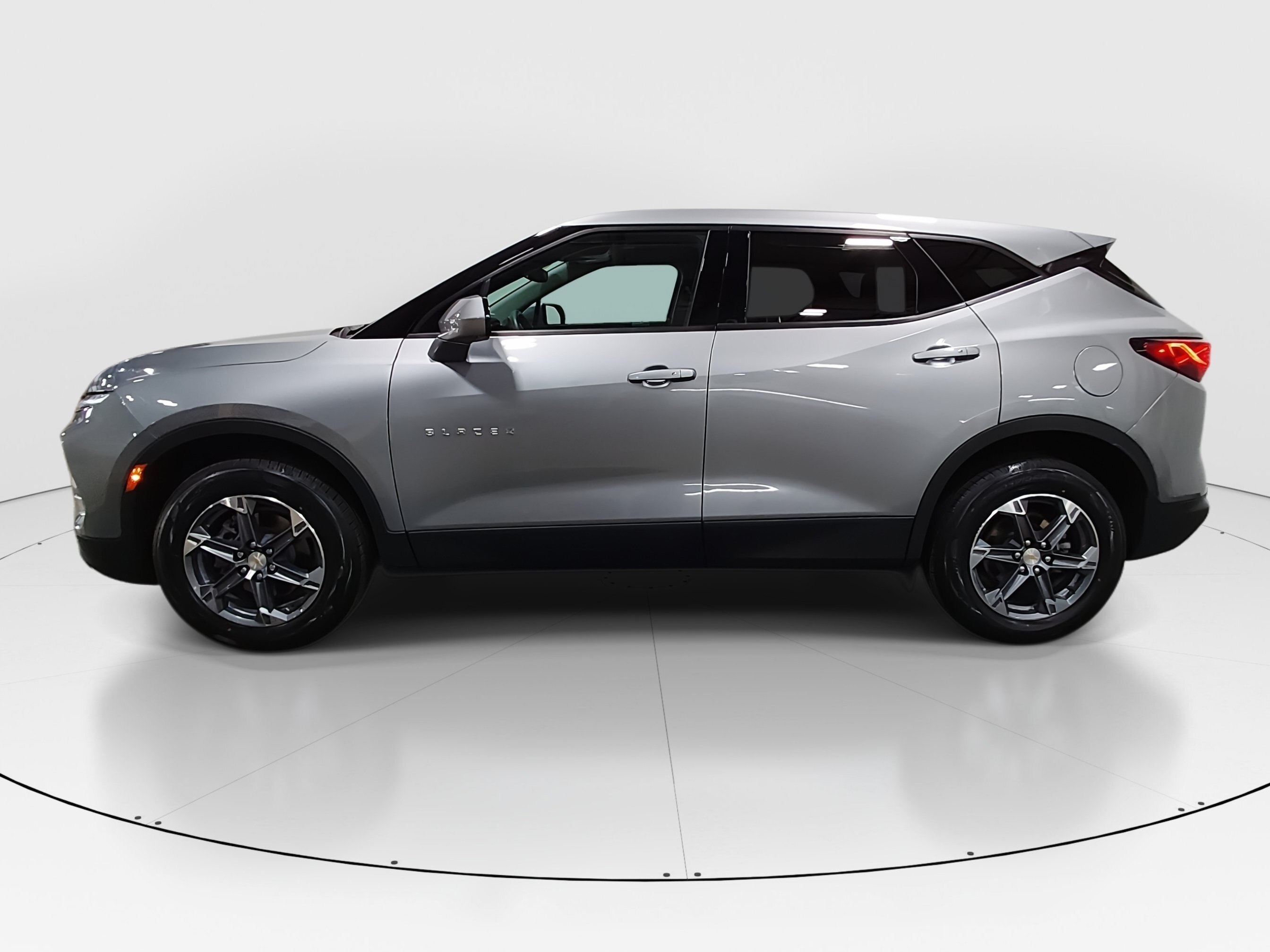 2025 Chevrolet Blazer 2LT - Photo 4