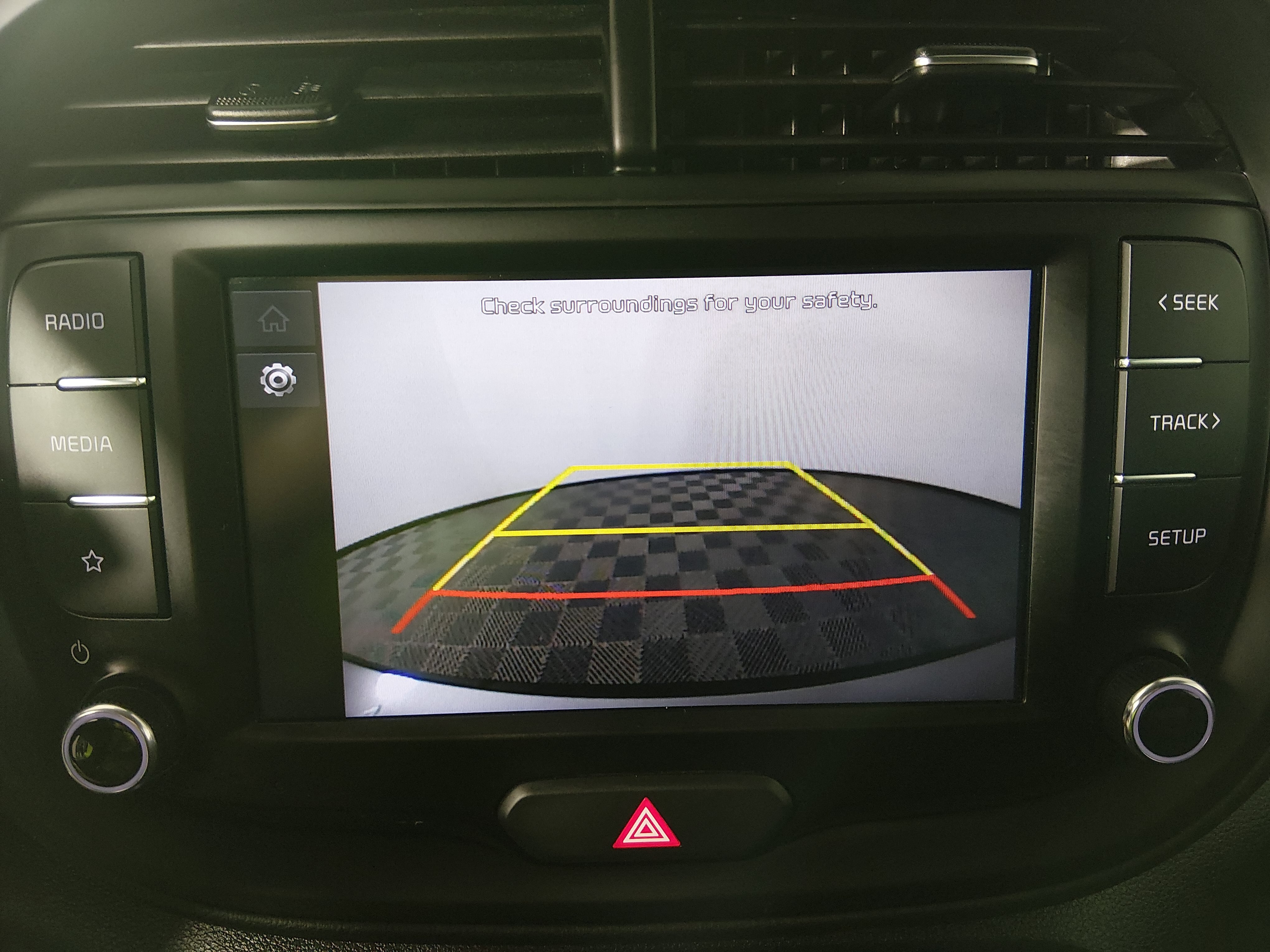 2024 Kia Soul LX - Photo 16