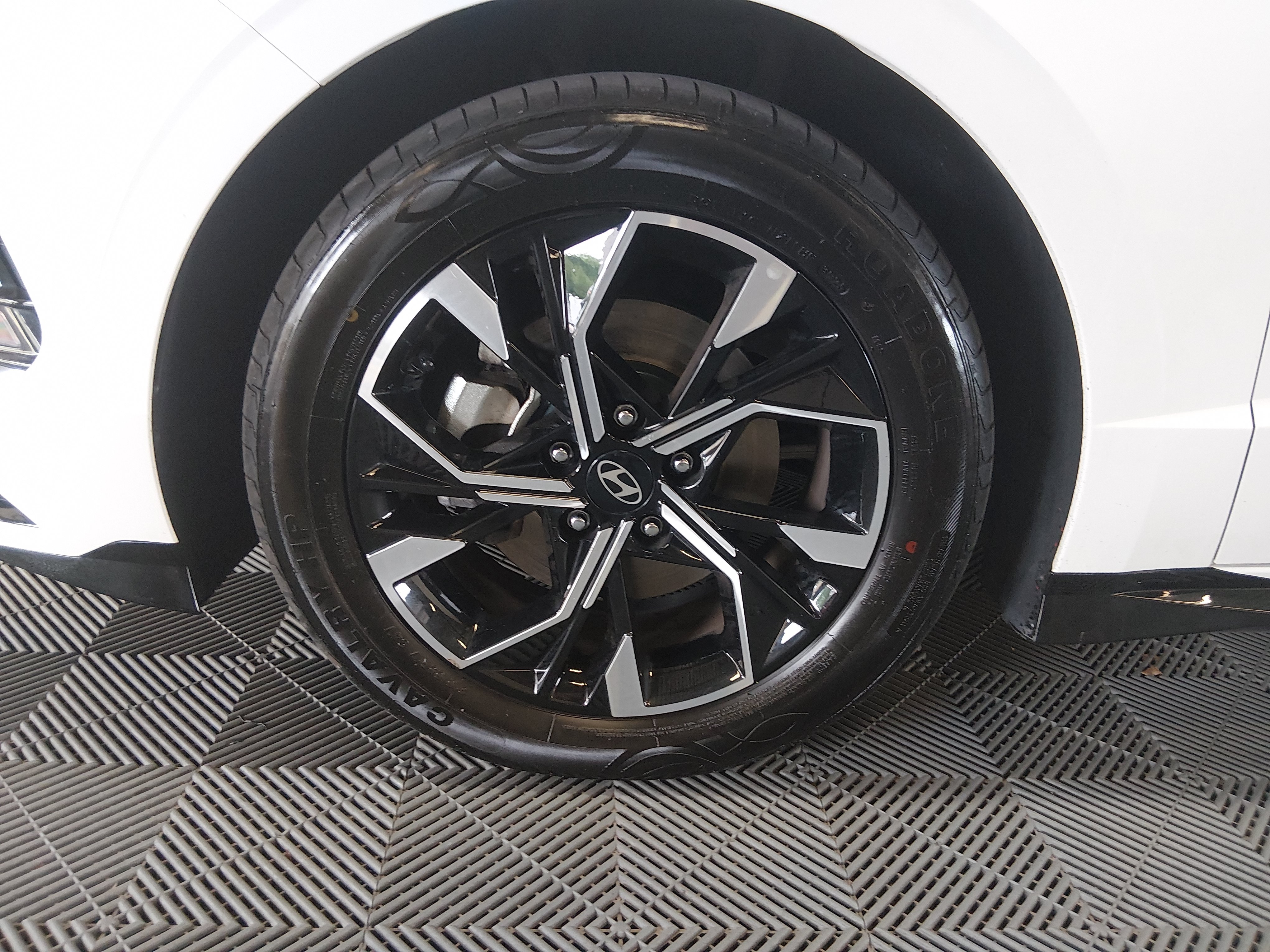 2024 Hyundai Sonata SEL - Photo 10