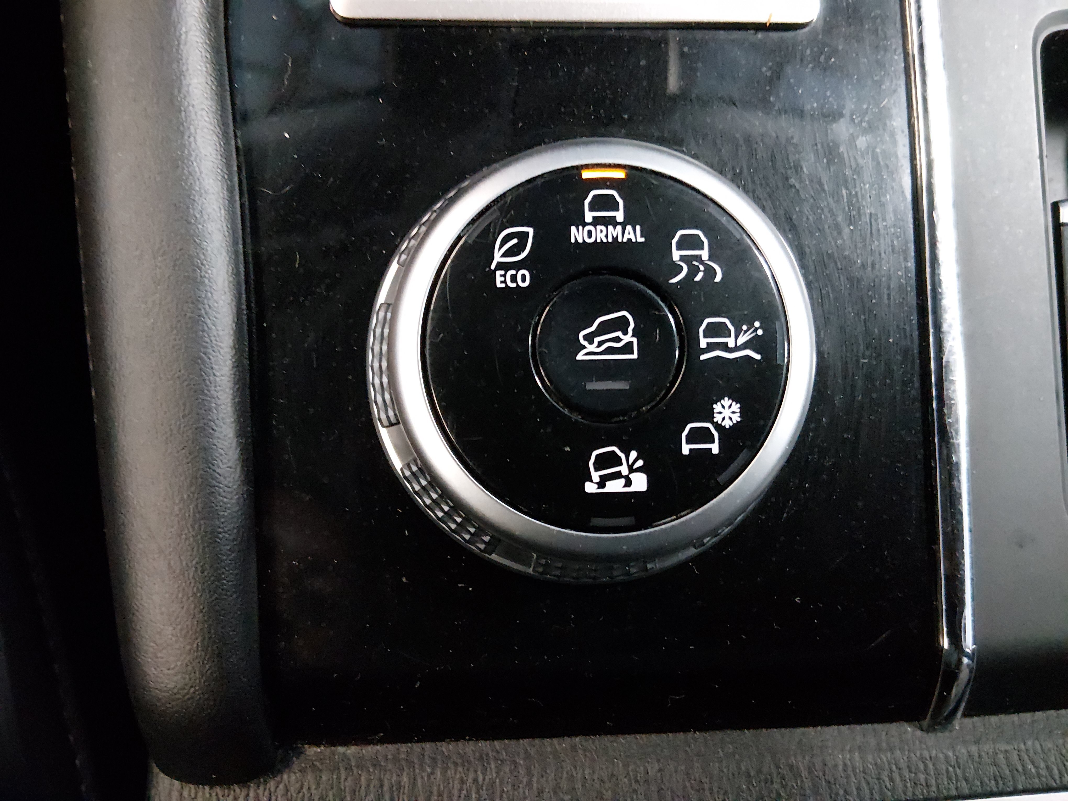 2024 Mitsubishi Outlander SE - Photo 20