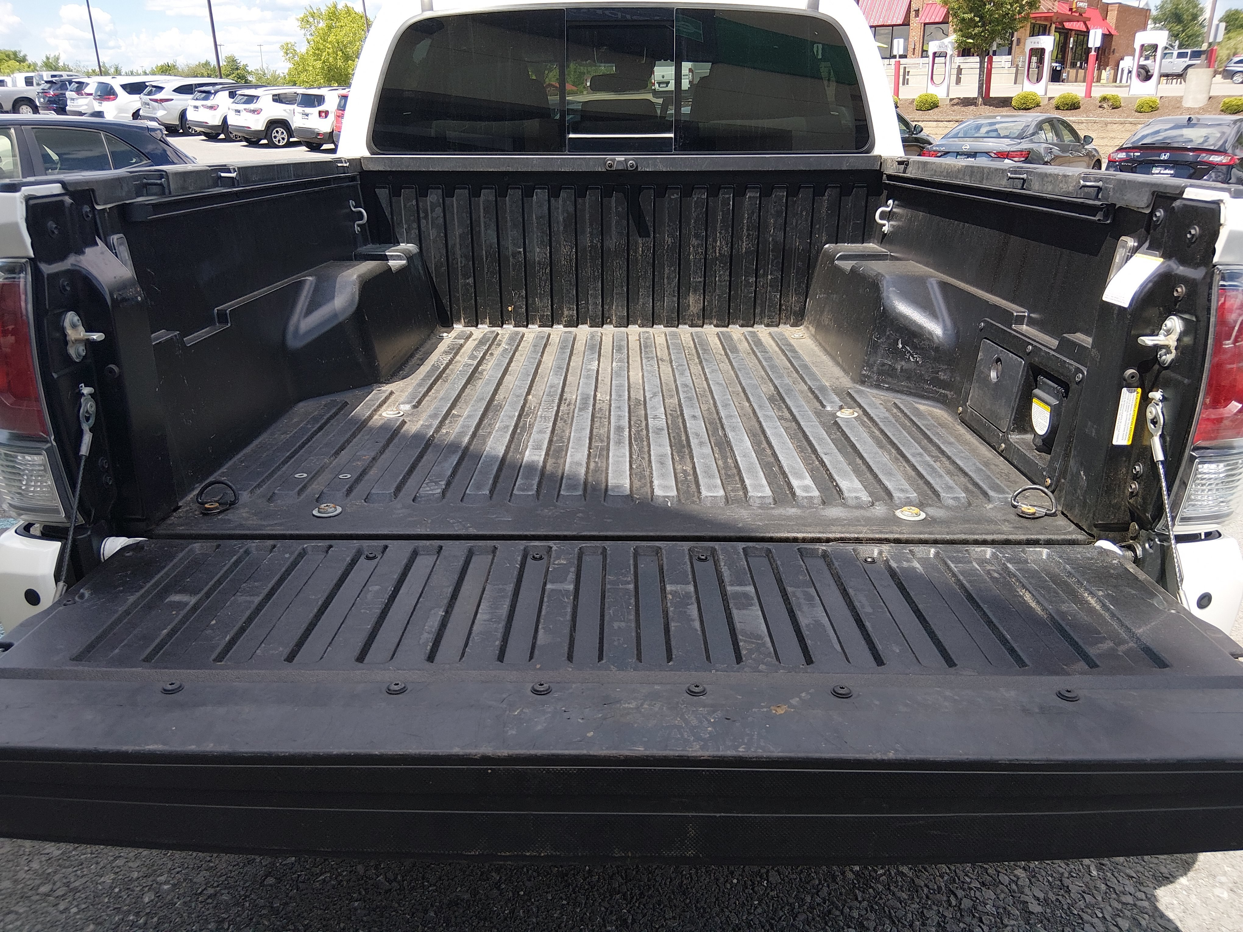 2023 Toyota Tacoma TRD Off Road - Photo 11