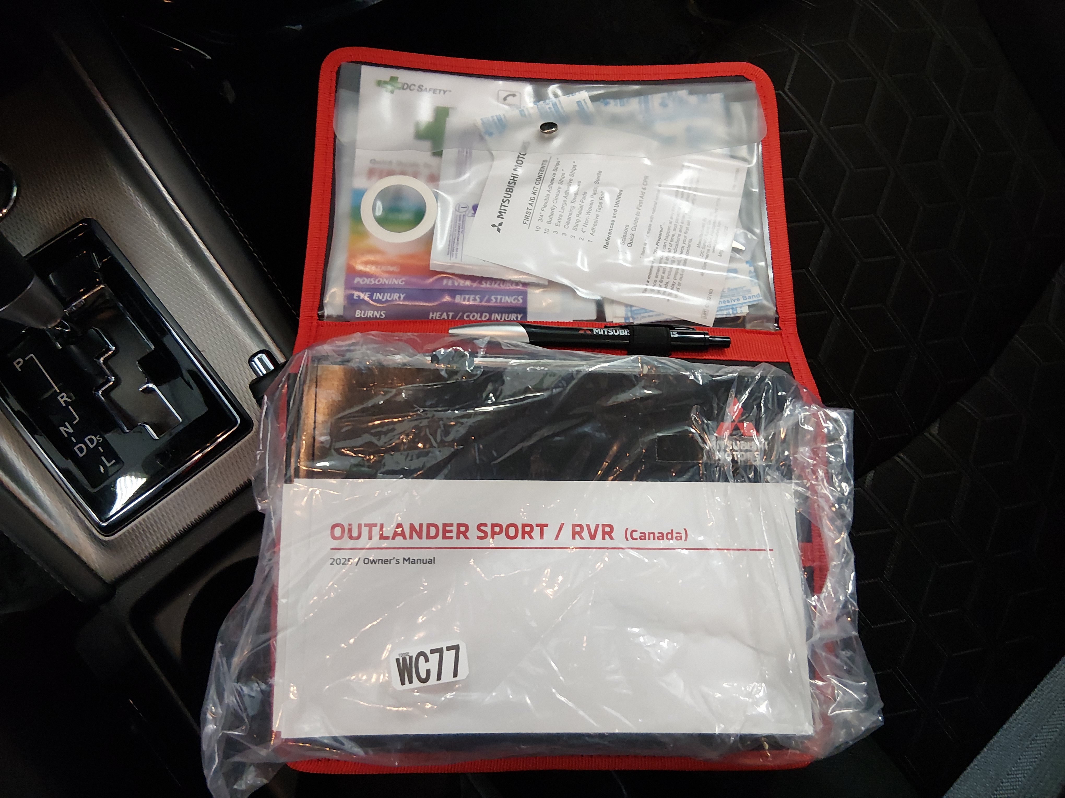 2025 Mitsubishi Outlander Sport ES - Photo 19
