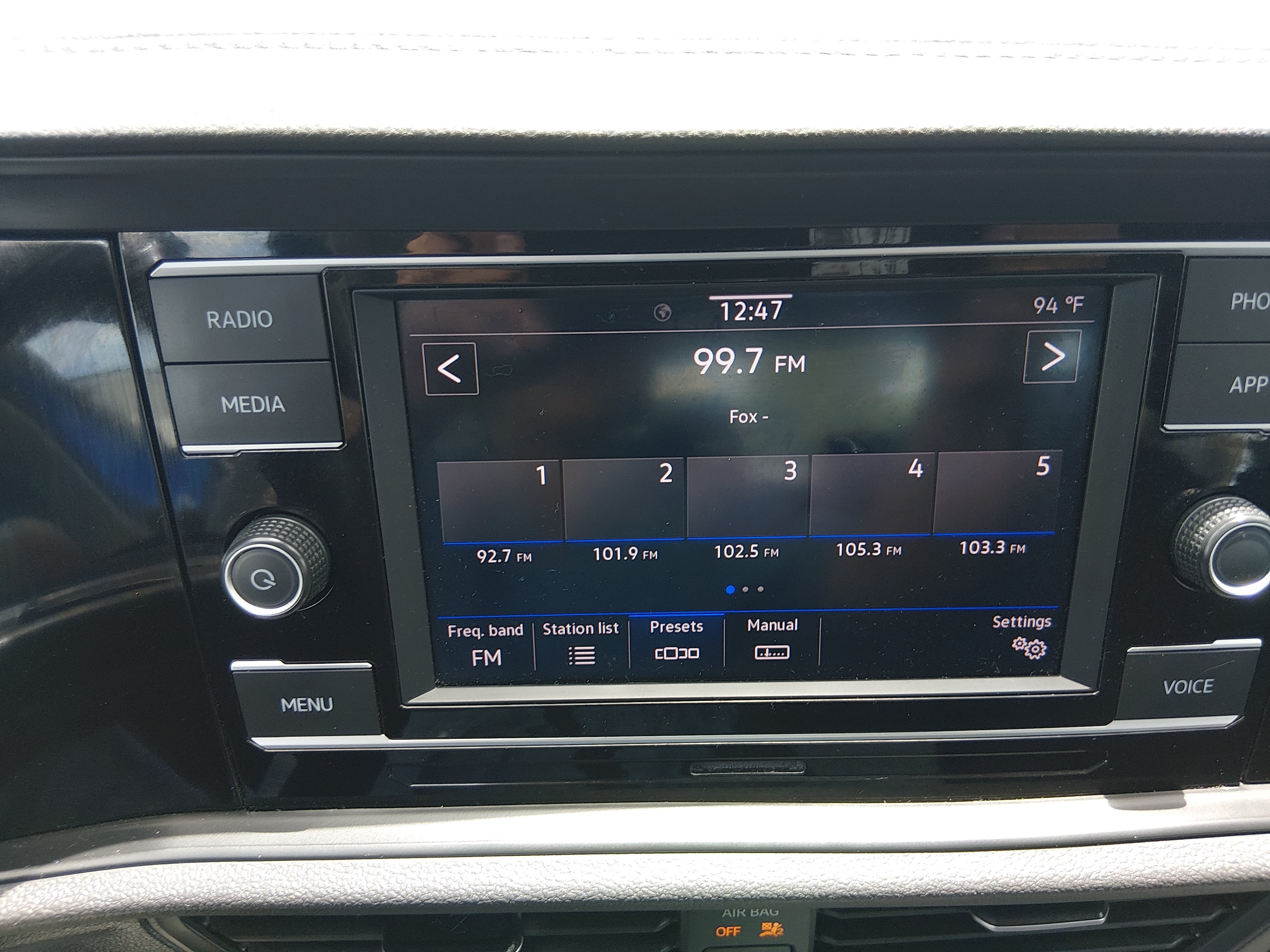 2024 Volkswagen Jetta S - Photo 17