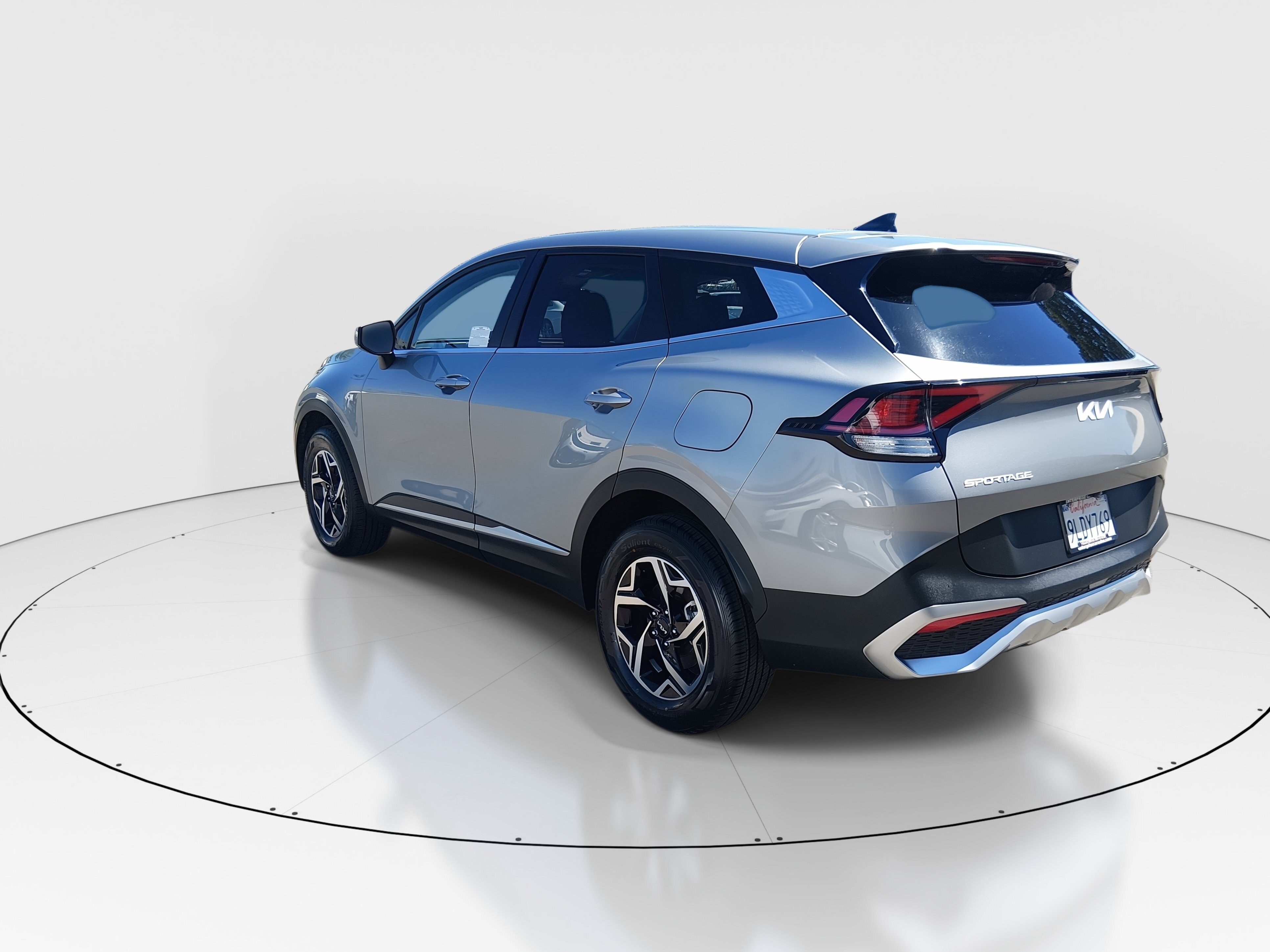 2024 Kia Sportage LX - Photo 5