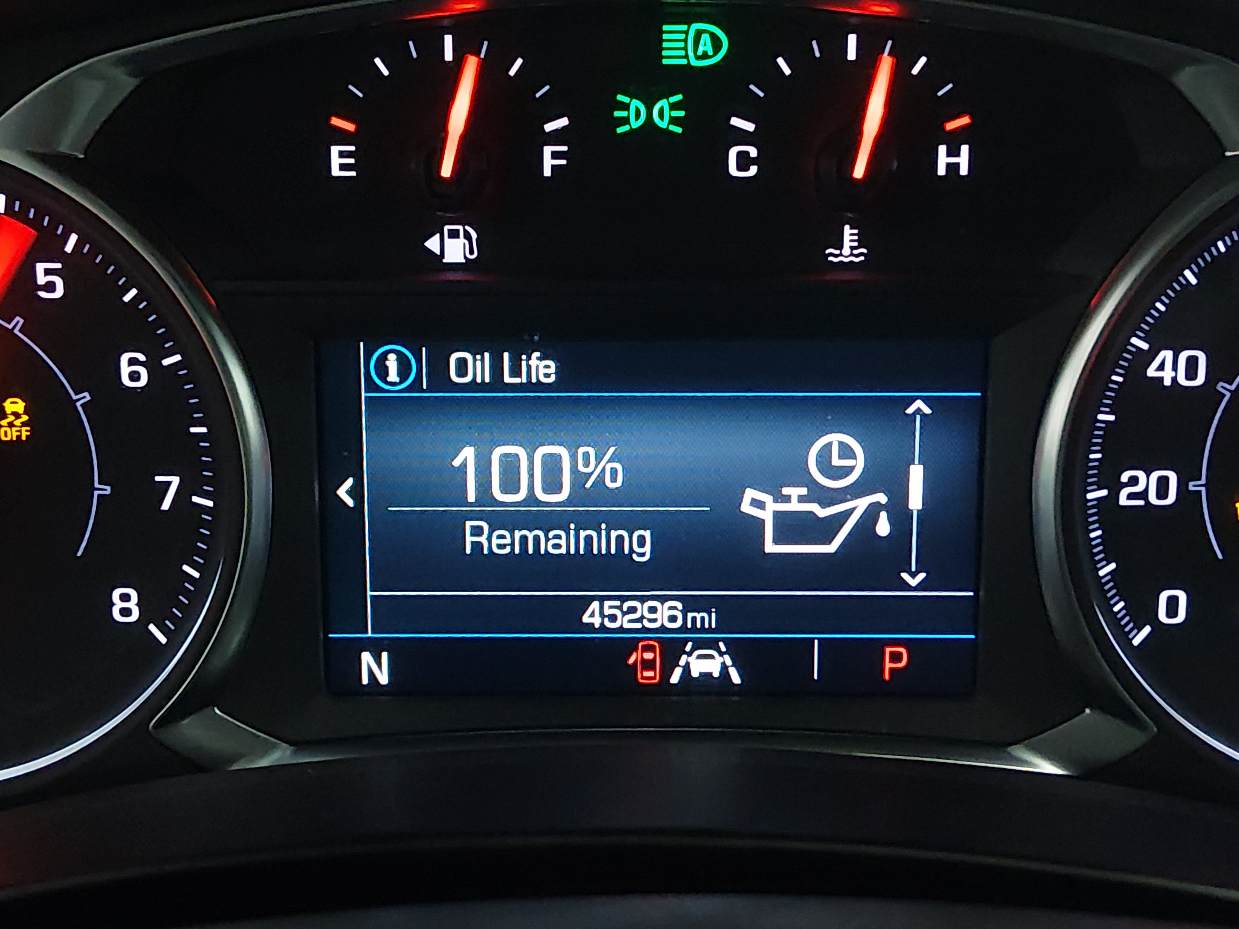 2024 GMC Terrain SLE - Photo 14