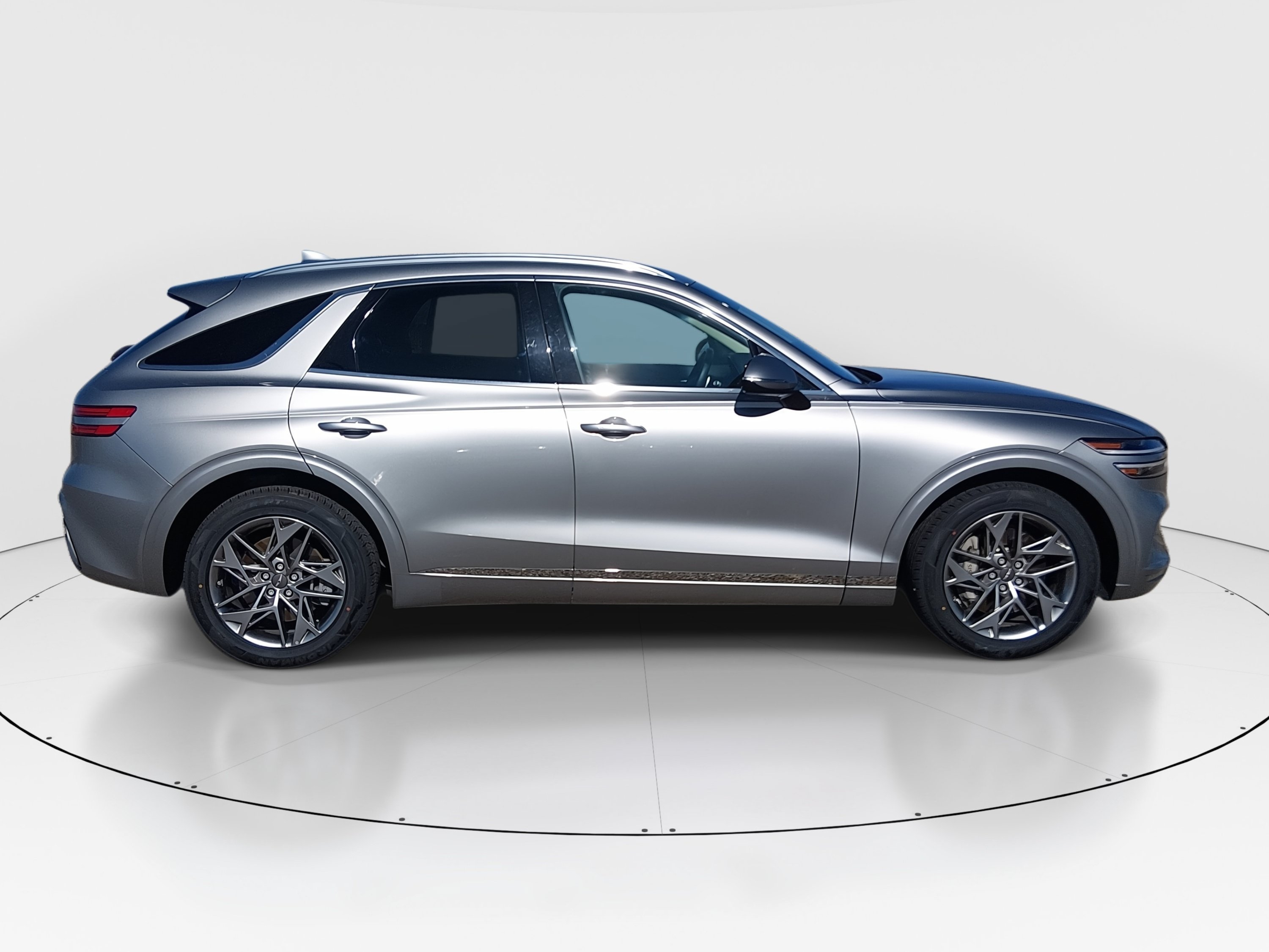 2025 GENESIS GV70 Standard - Photo 8