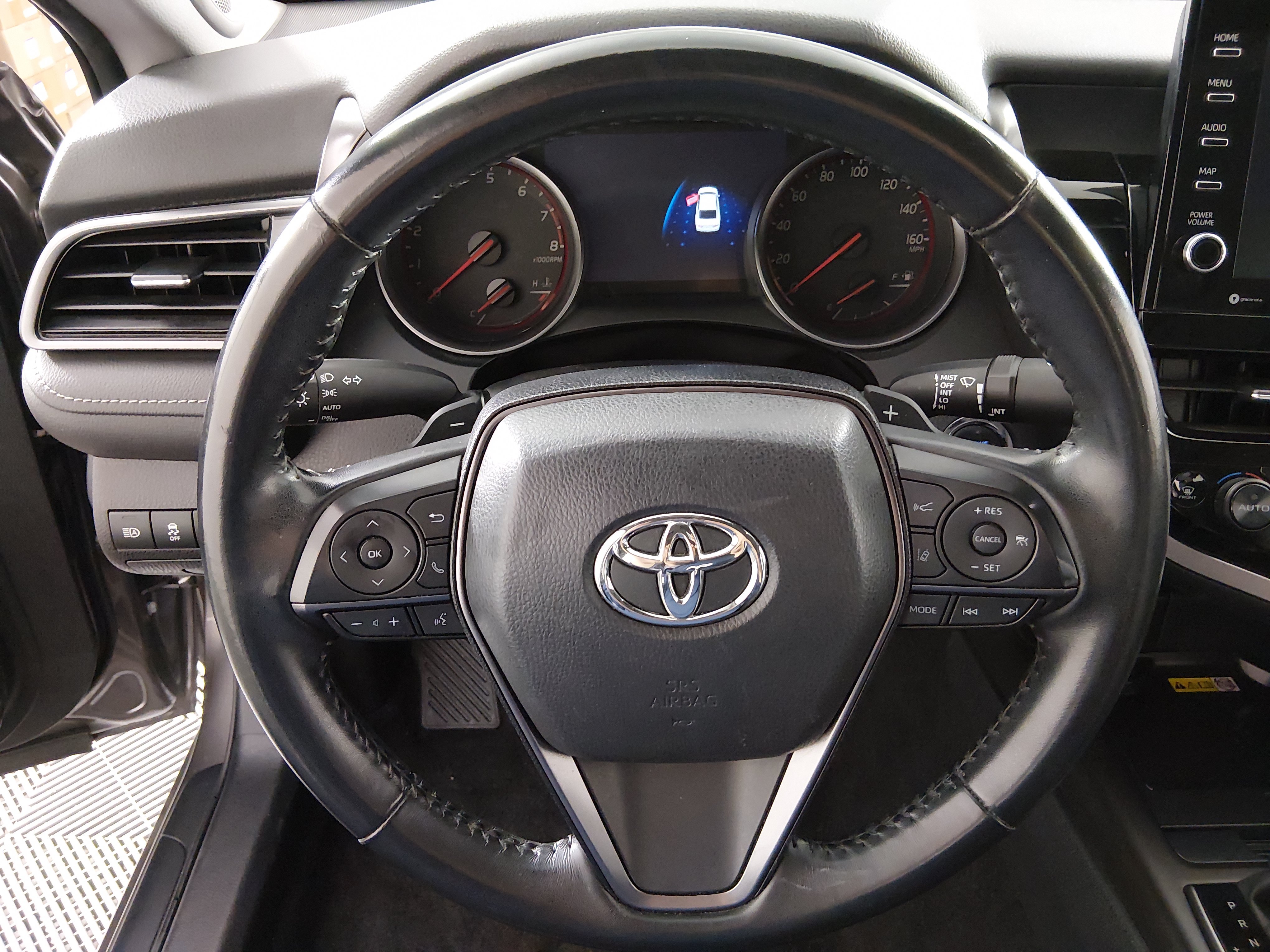 2024 Toyota Camry XSE - Photo 12
