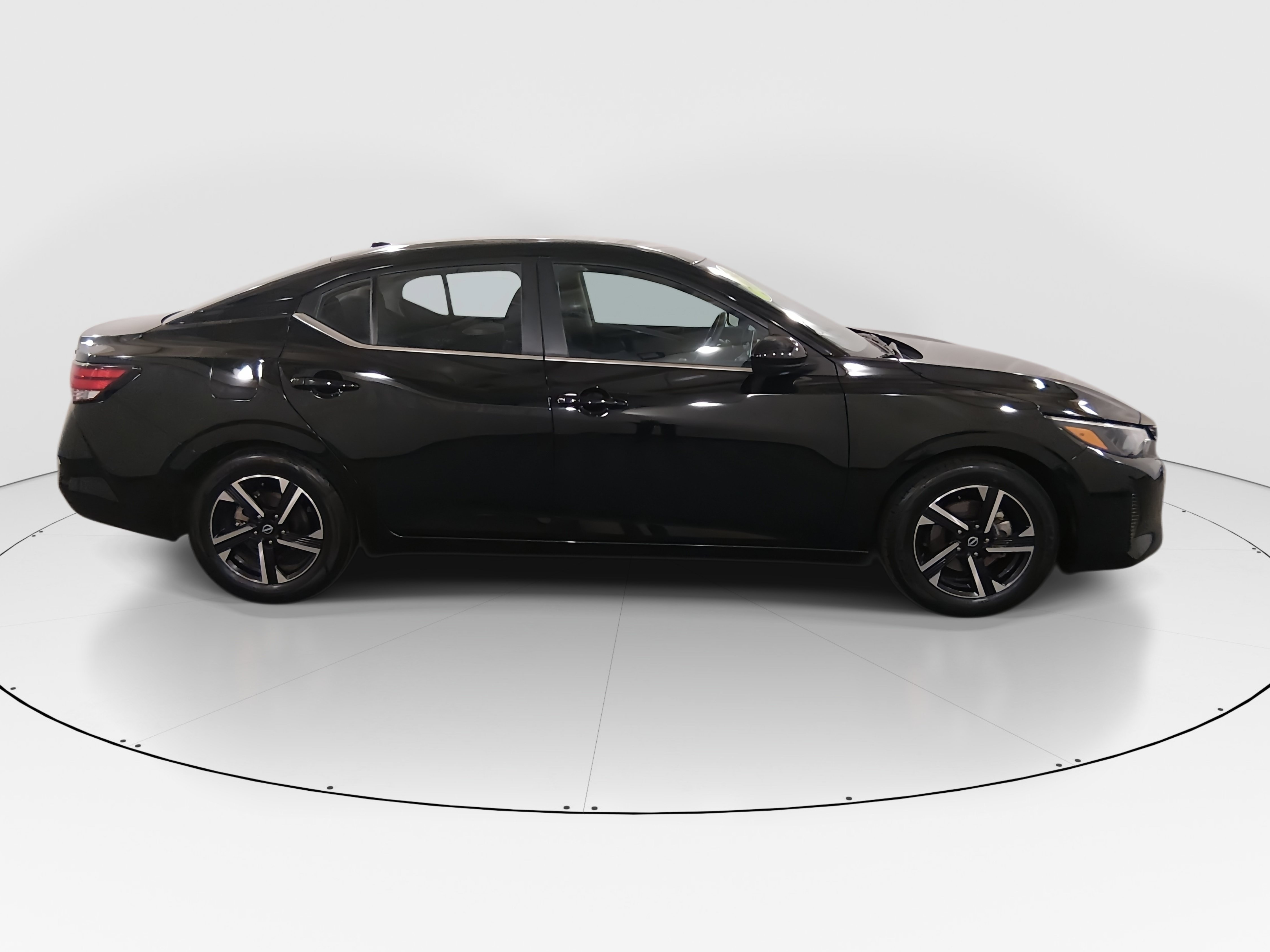 2024 Nissan Sentra SV - Photo 8