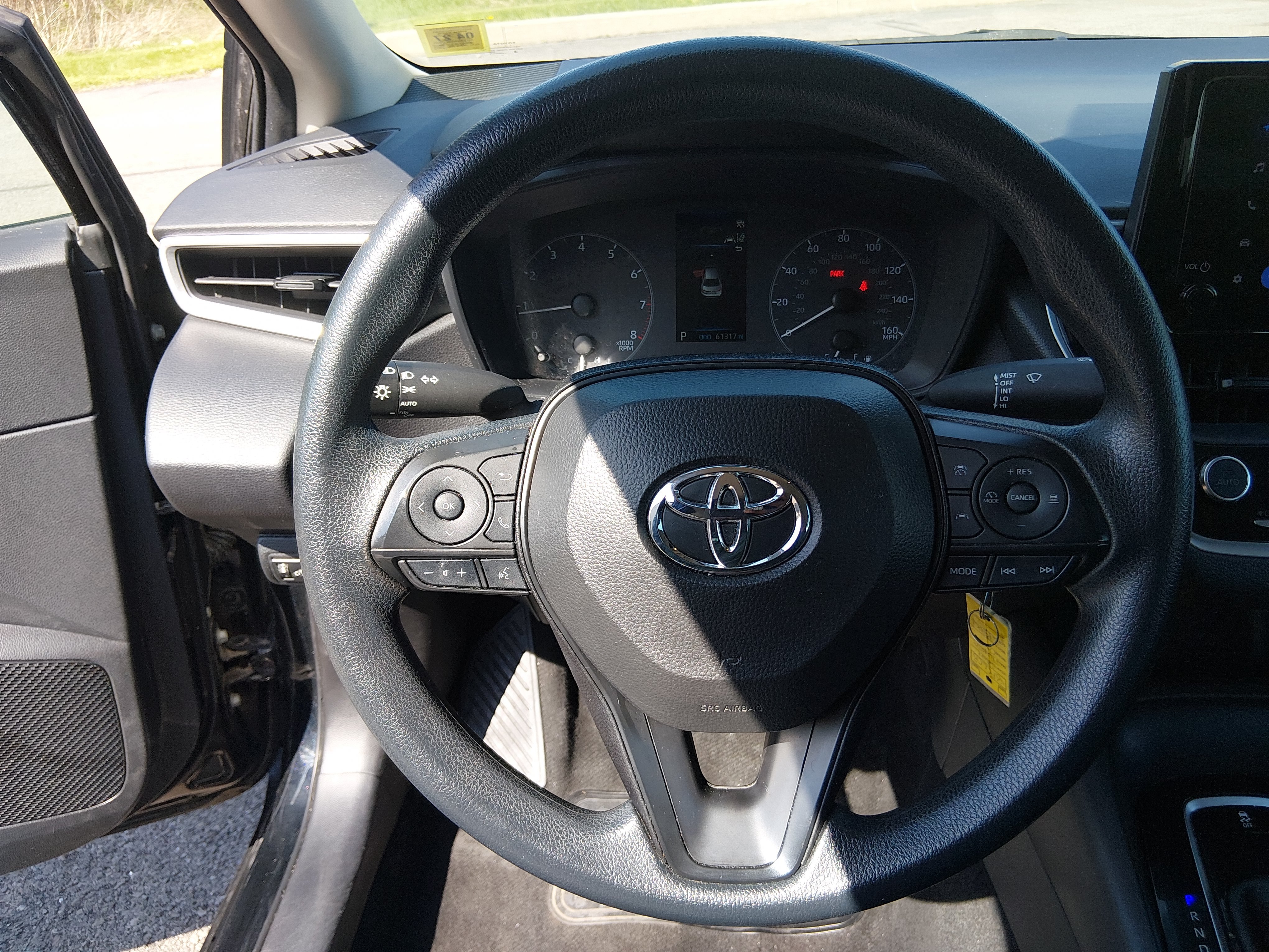 2024 Toyota Corolla LE - Photo 12