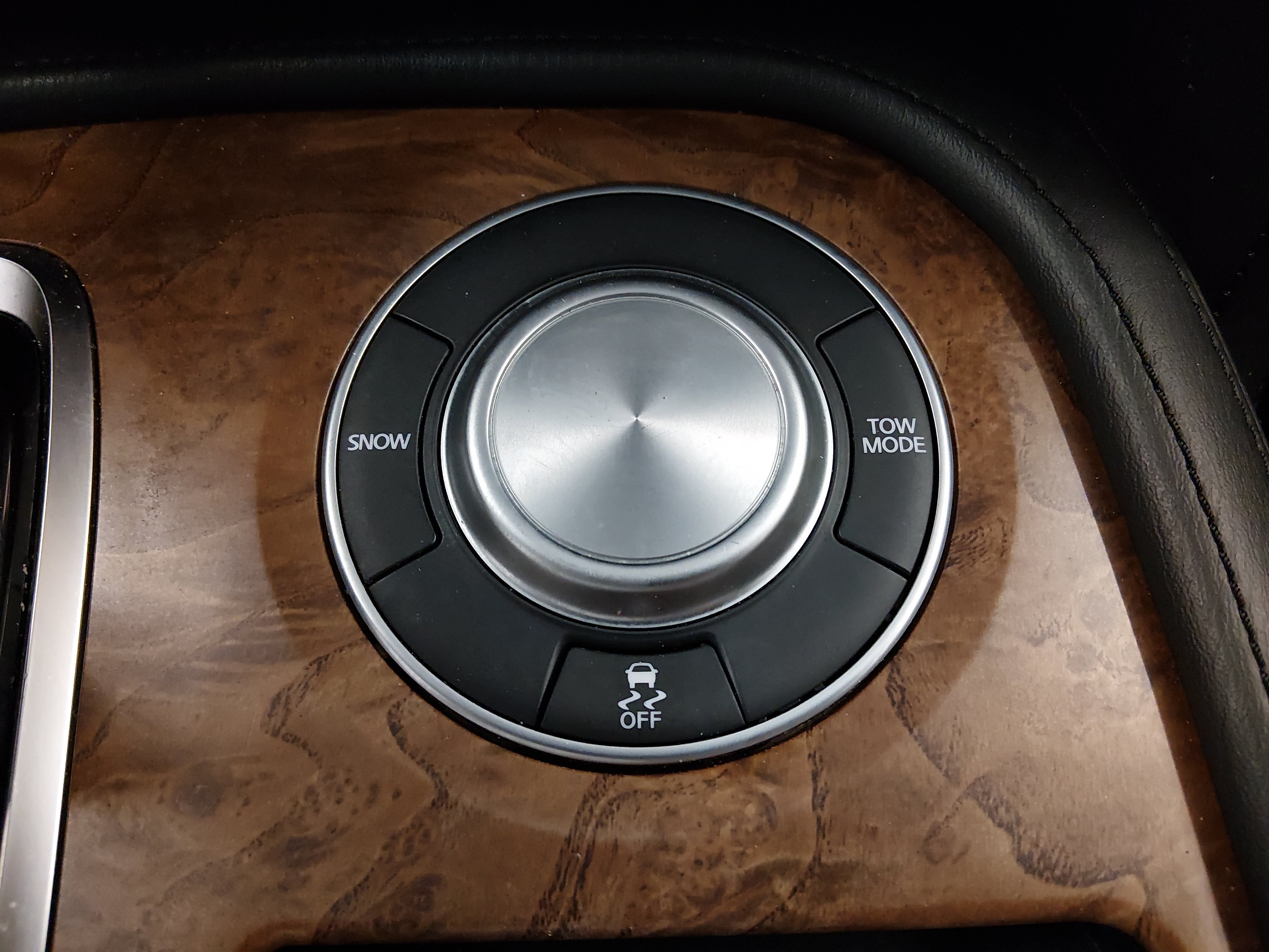 2024 Nissan Armada SL - Photo 22