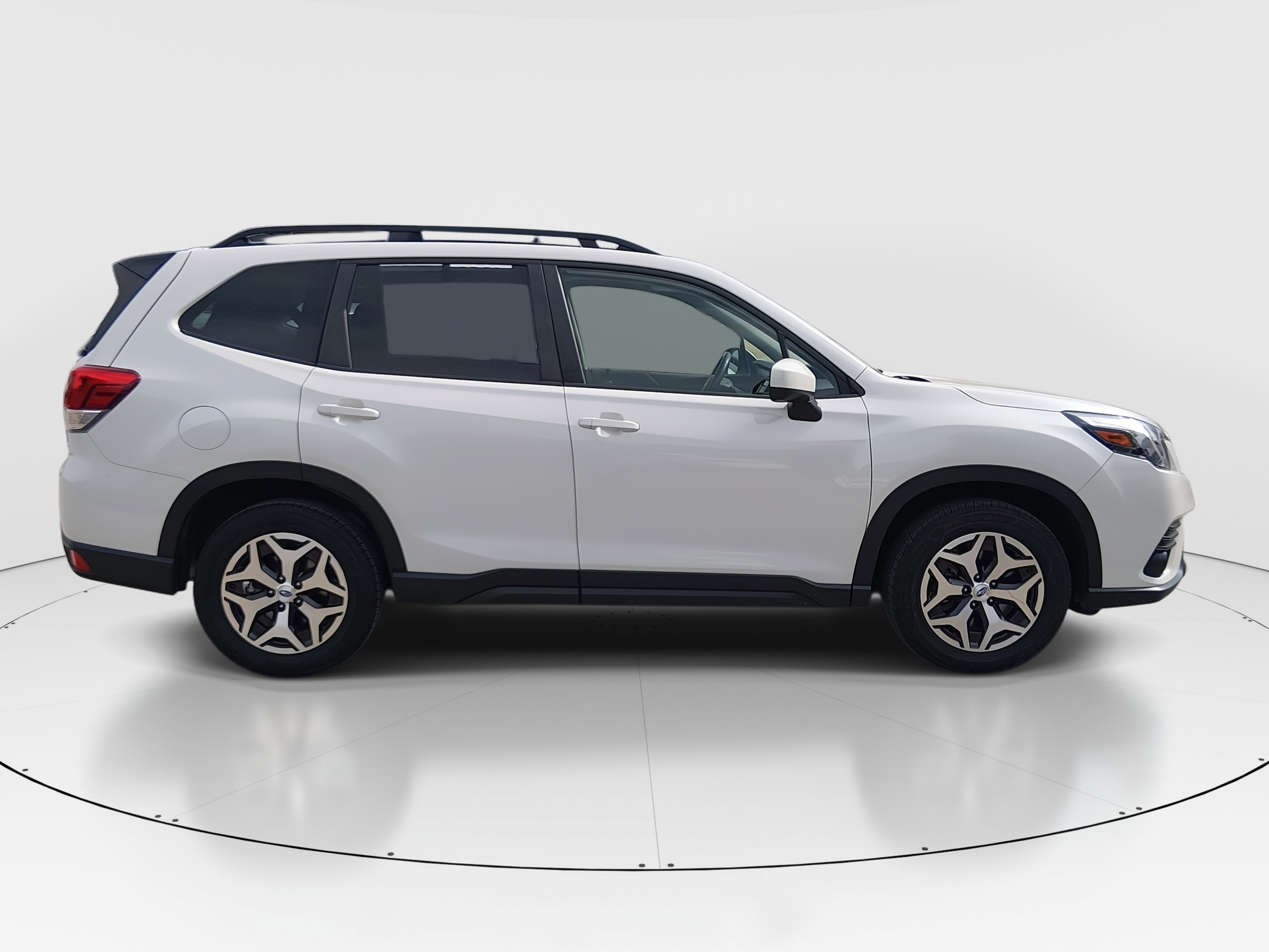 2024 Subaru Forester Premium - Photo 8