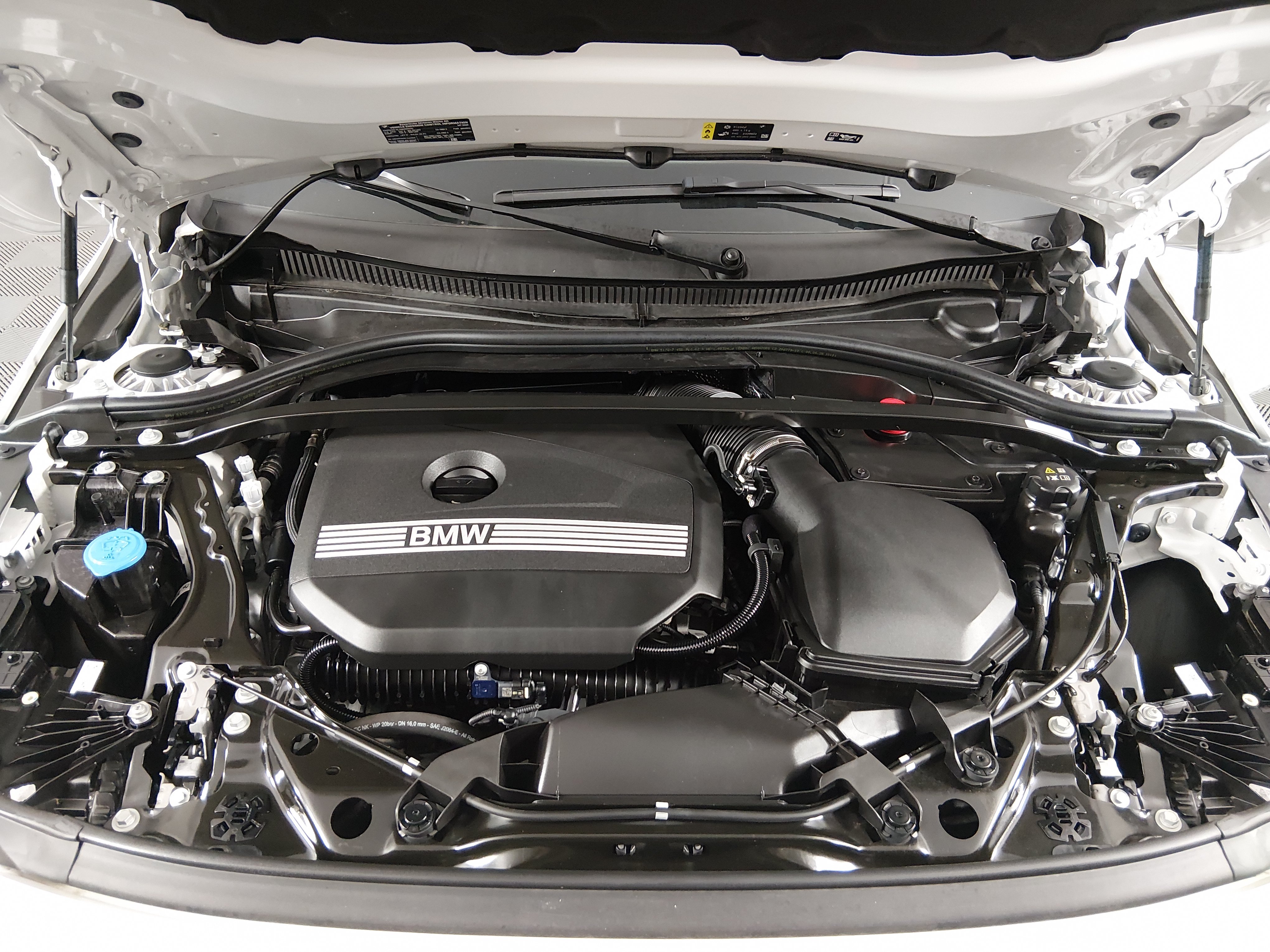 2026 BMW 2 Series 228 - Photo 9