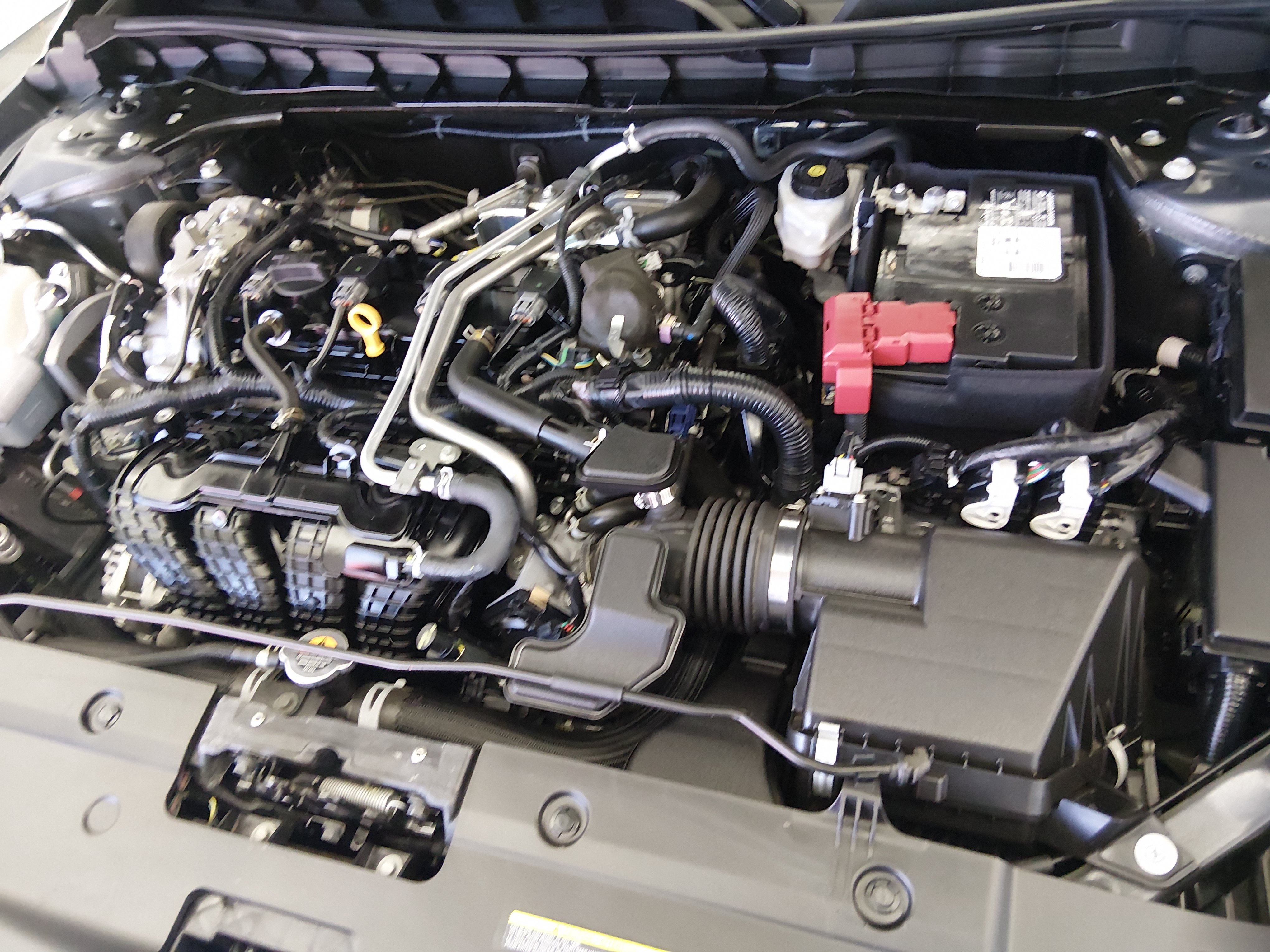 2024 Nissan Altima SV - Photo 9